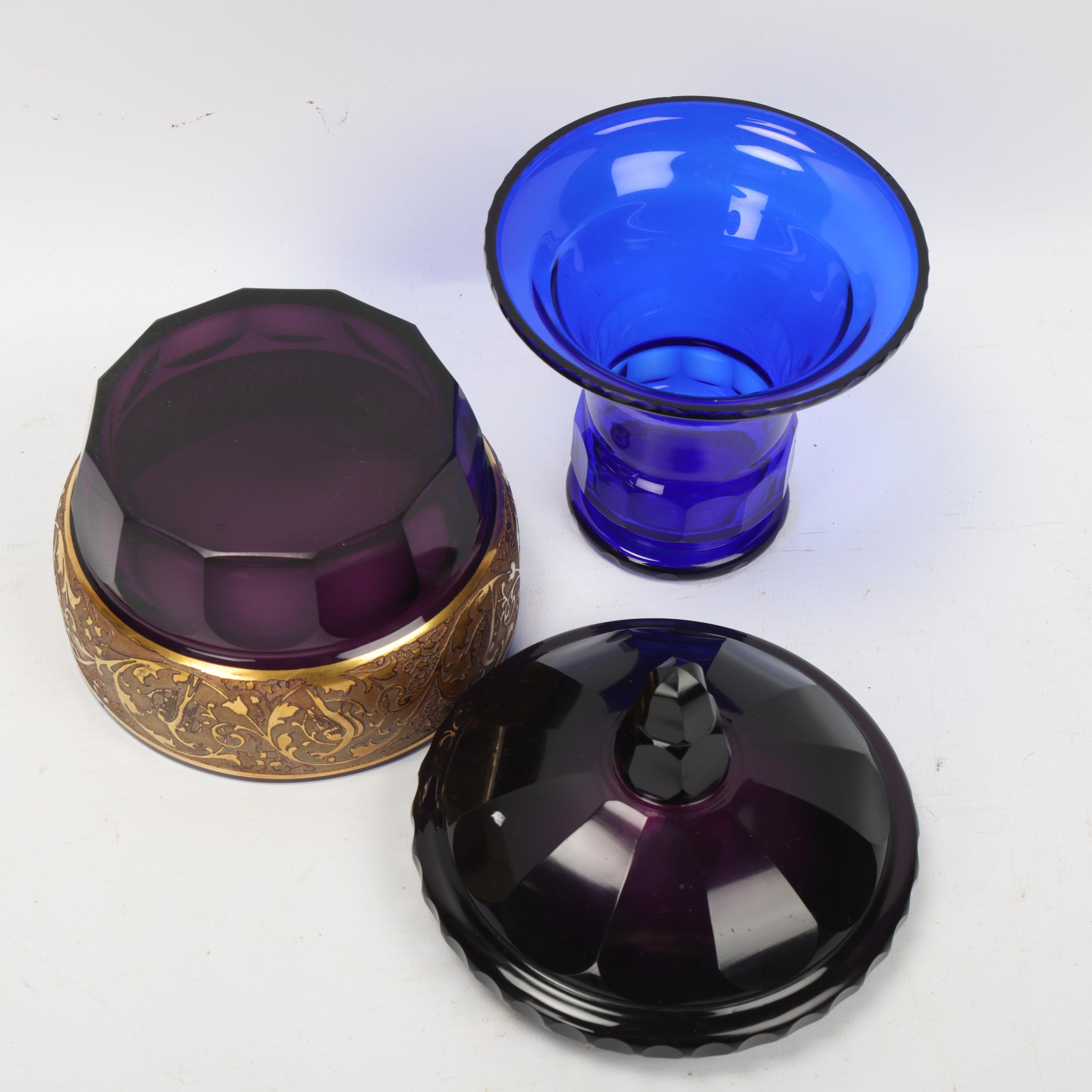 JOHANN OERTEL, a dark purple glass Bird of Paradise bowl and cover, with oroplastic frieze depicting - Image 3 of 3