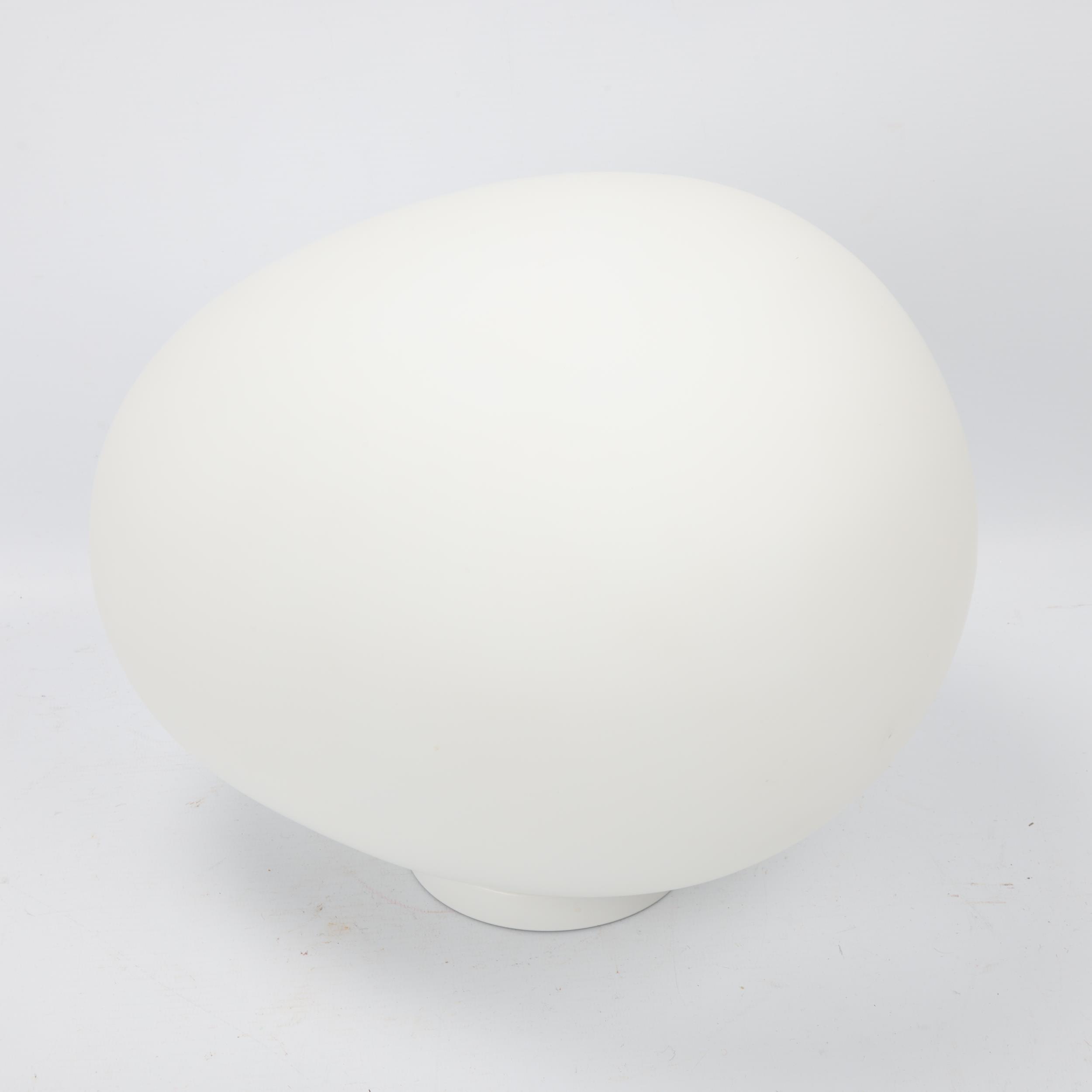 A large Foscarini "Gregg" ceiling/wall light, pebble shape soft blown frosted glass with white metal - Image 3 of 3