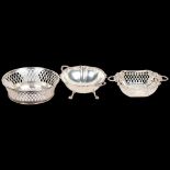 3 George V silver bon bon baskets, all circa 1920, largest 11.5cm, 6.7oz total (3) Condition Report: