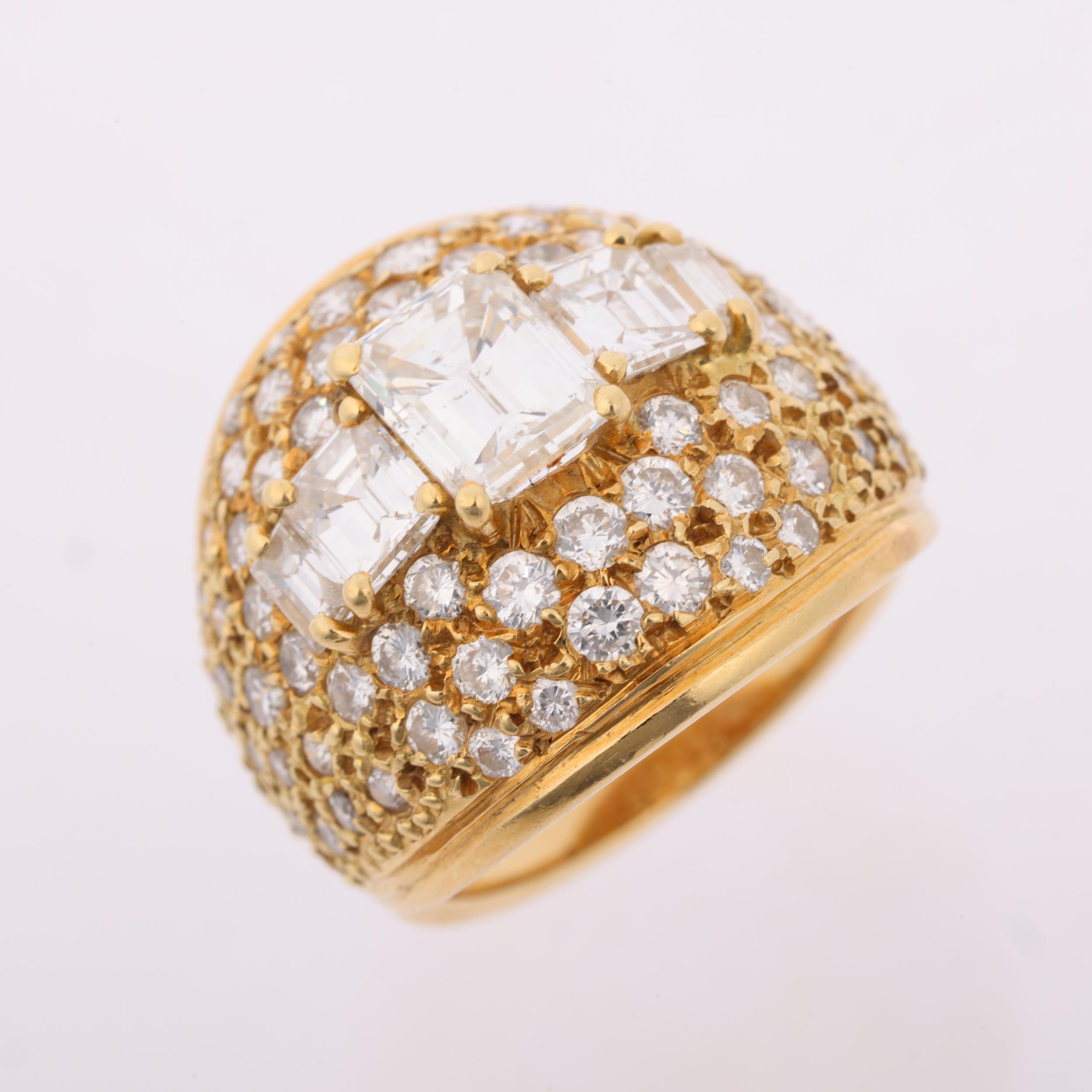 A Fine 18ct gold graduated five stone diamond bombe ring, London 2003, centrally claw set with - Image 2 of 4