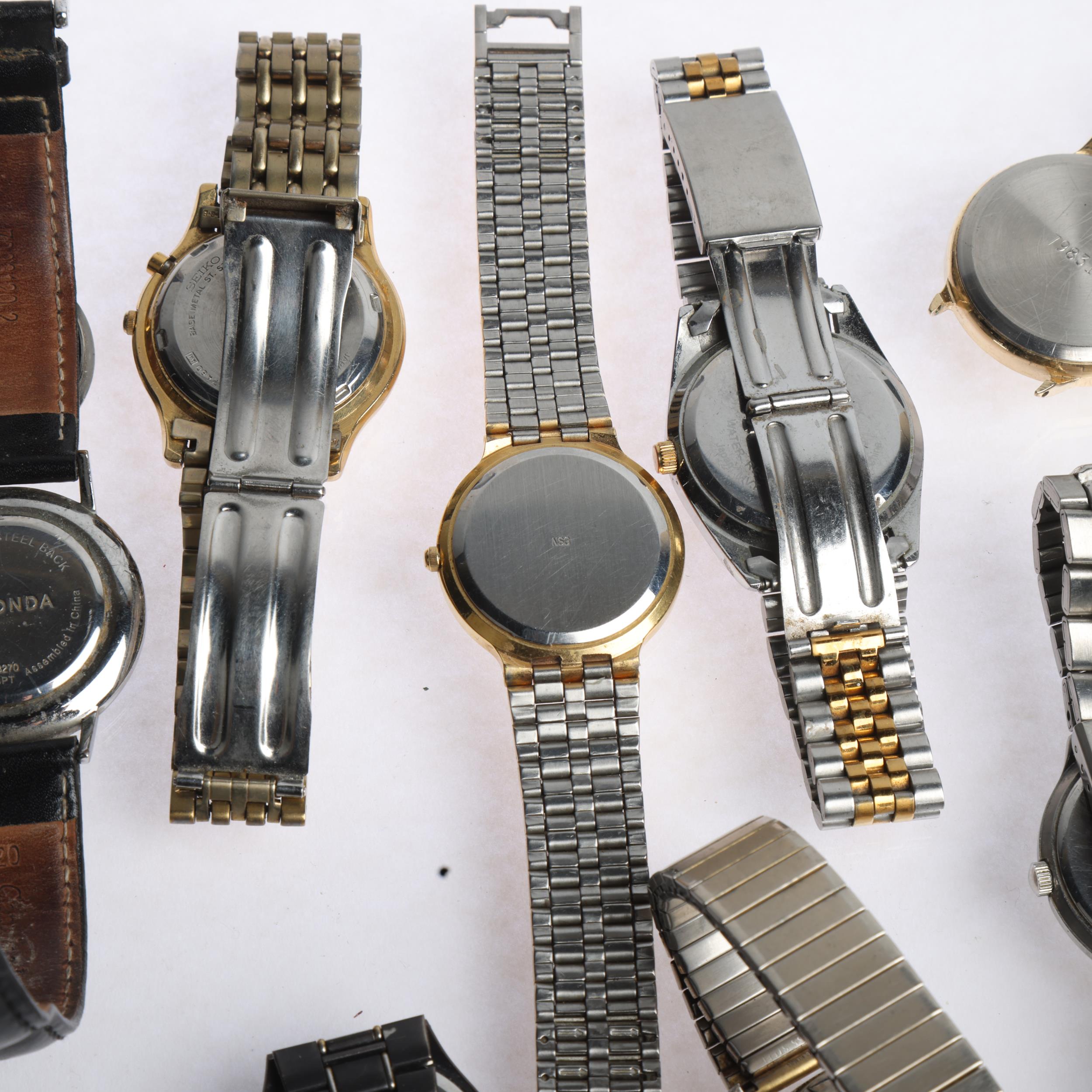 A quantity of wristwatches, including Seiko quartz day/date, Sekonda, Accurist, etc Condition - Image 5 of 5