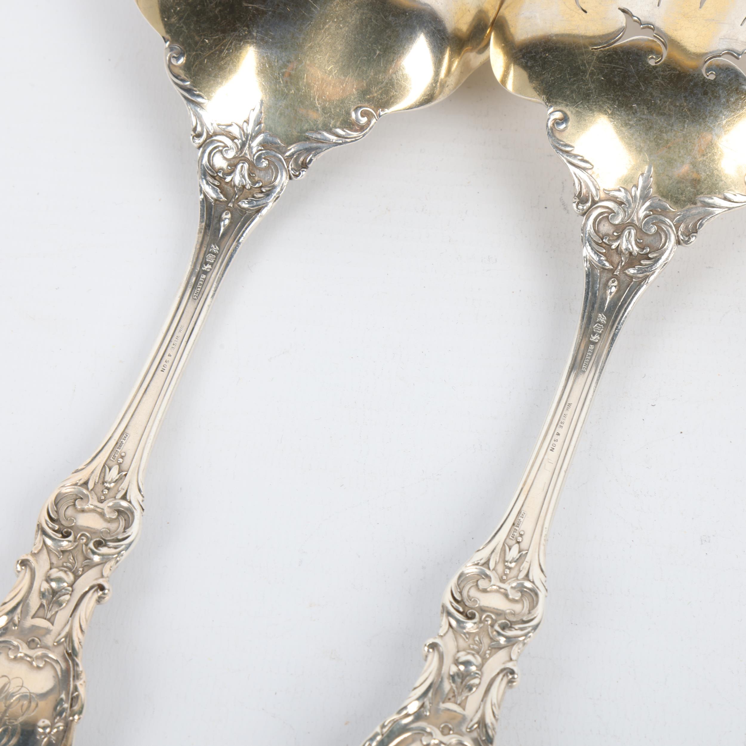 A pair of American sterling silver dessert servers, William Wise & Son, relief cast fruit and - Image 3 of 3