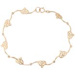 A 9ct gold Celtic knot panel bracelet, 19cm, 3.2g Condition Report: No damage or repair, no broken