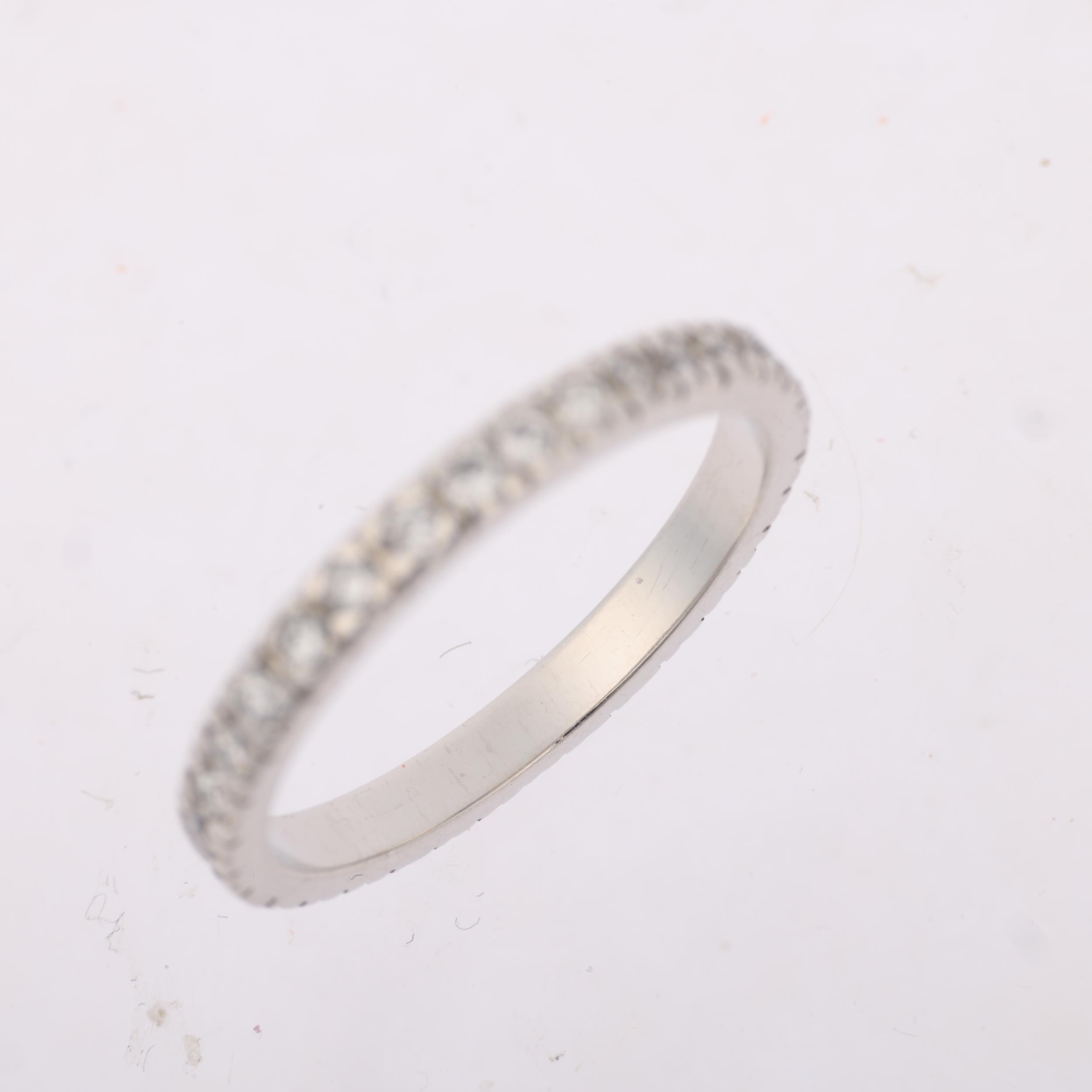 A modern platinum diamond full eternity ring, set with modern round brilliant-cut diamonds, total - Image 3 of 4