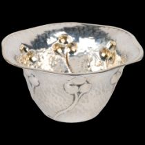 An Arts and Crafts silver bowl, Coles & Fryer, Birmingham 1903, shaped circular form with stylised