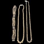 Various pearl jewellery, including Vintage triple-row pearl and paste bracelet, etc (3) Condition