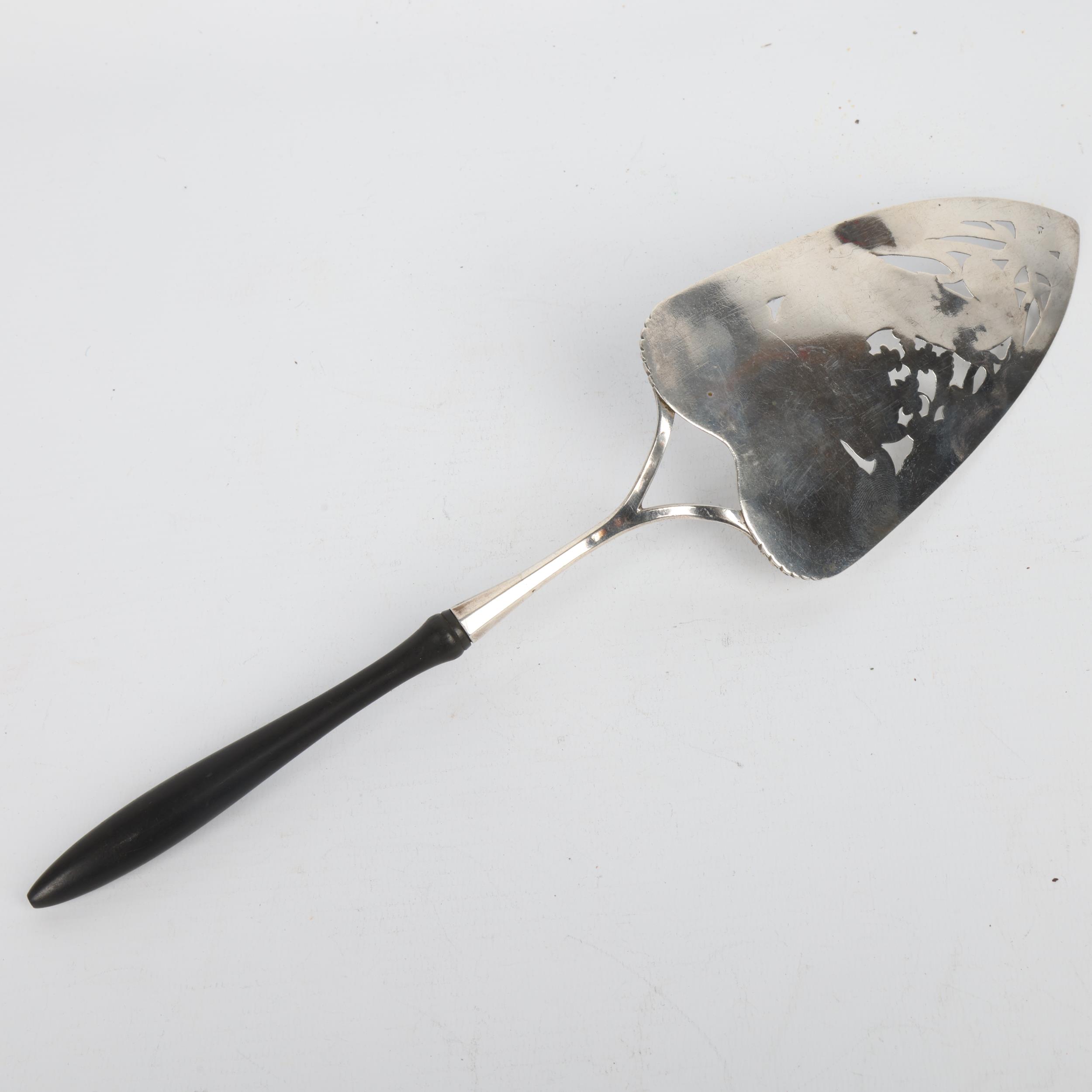 An 18th century Continental silver fish serving slice, indistinct marks, pierced and bright-cut - Image 3 of 3