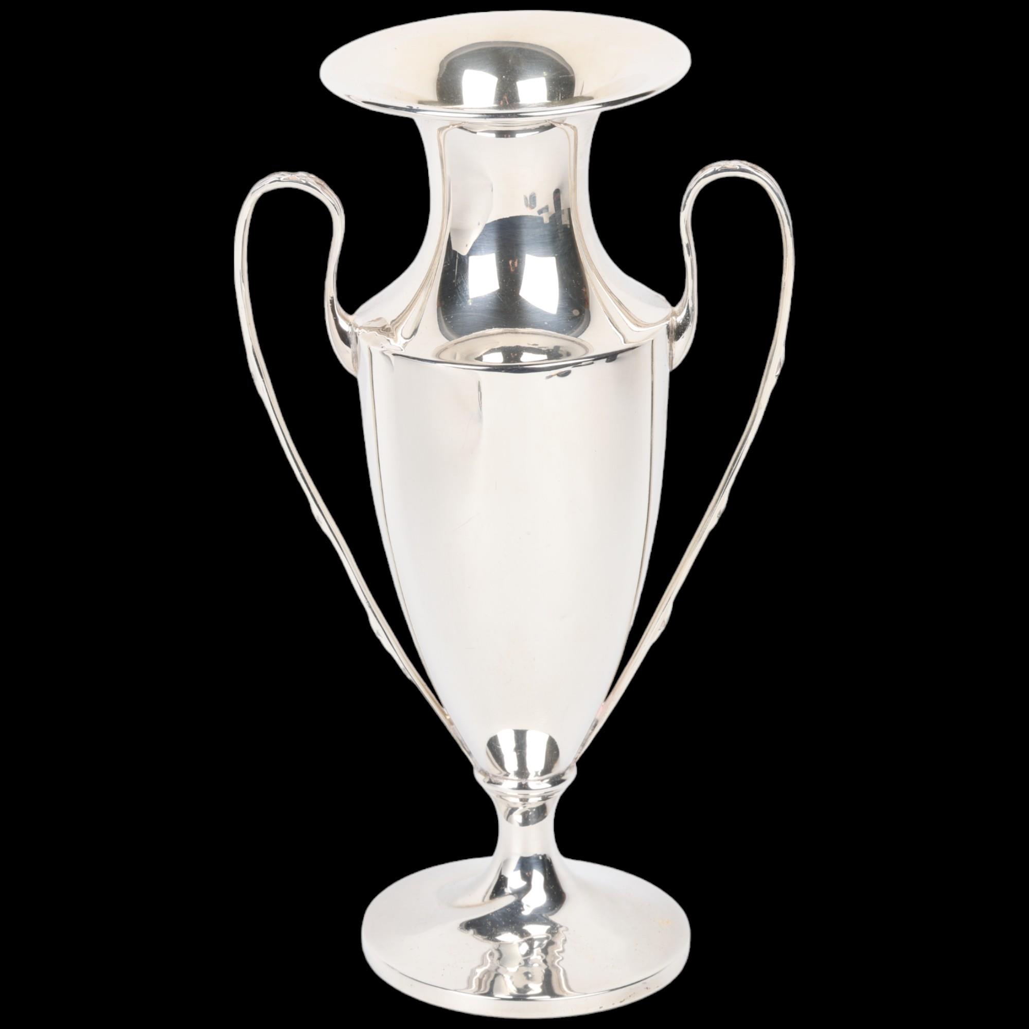 A George V silver 2-handled trophy cup, Gorham Manufacturing Co, Birmingham 1913, 17.5cm, 4oz