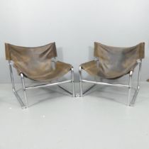 OMK - A pair of mid-century TI lounge chairs by Rodney Kinsman, with leather upholstered seats on