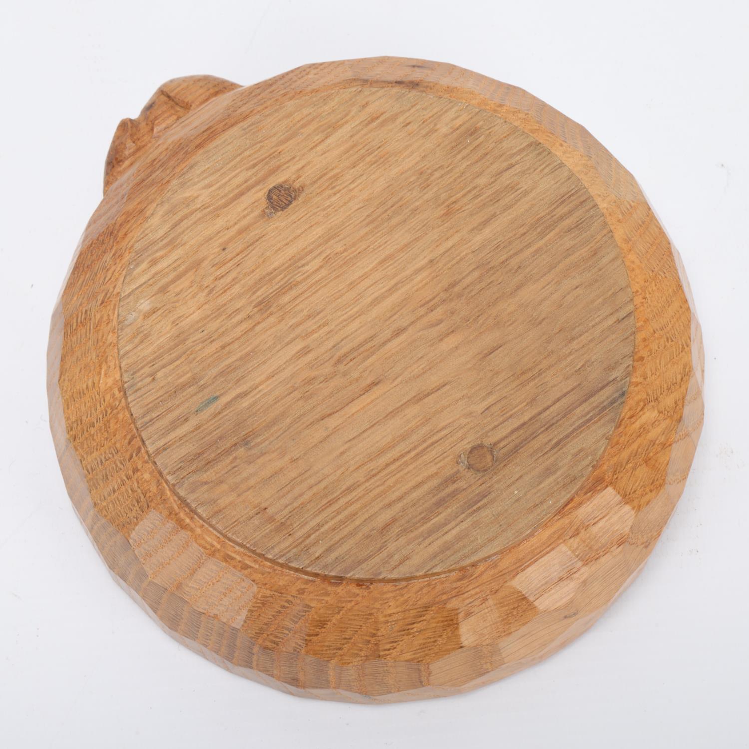 Robert Mouseman Thompson, circular oak bowl, diameter 15.5cm Good condition - Image 2 of 3