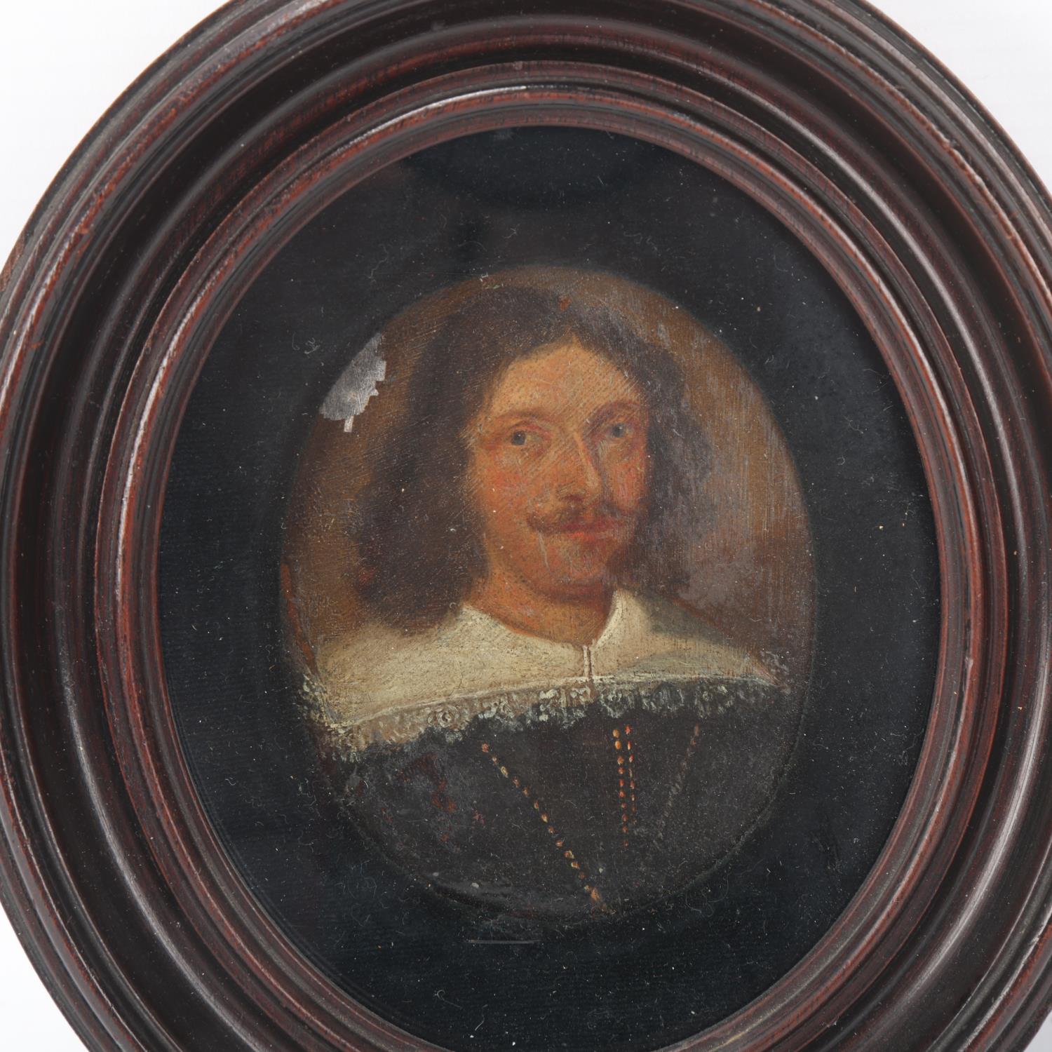 Miniature oil on metal, portrait of a man wearing a lace collar, probably 18th century, unsigned, in - Image 2 of 3
