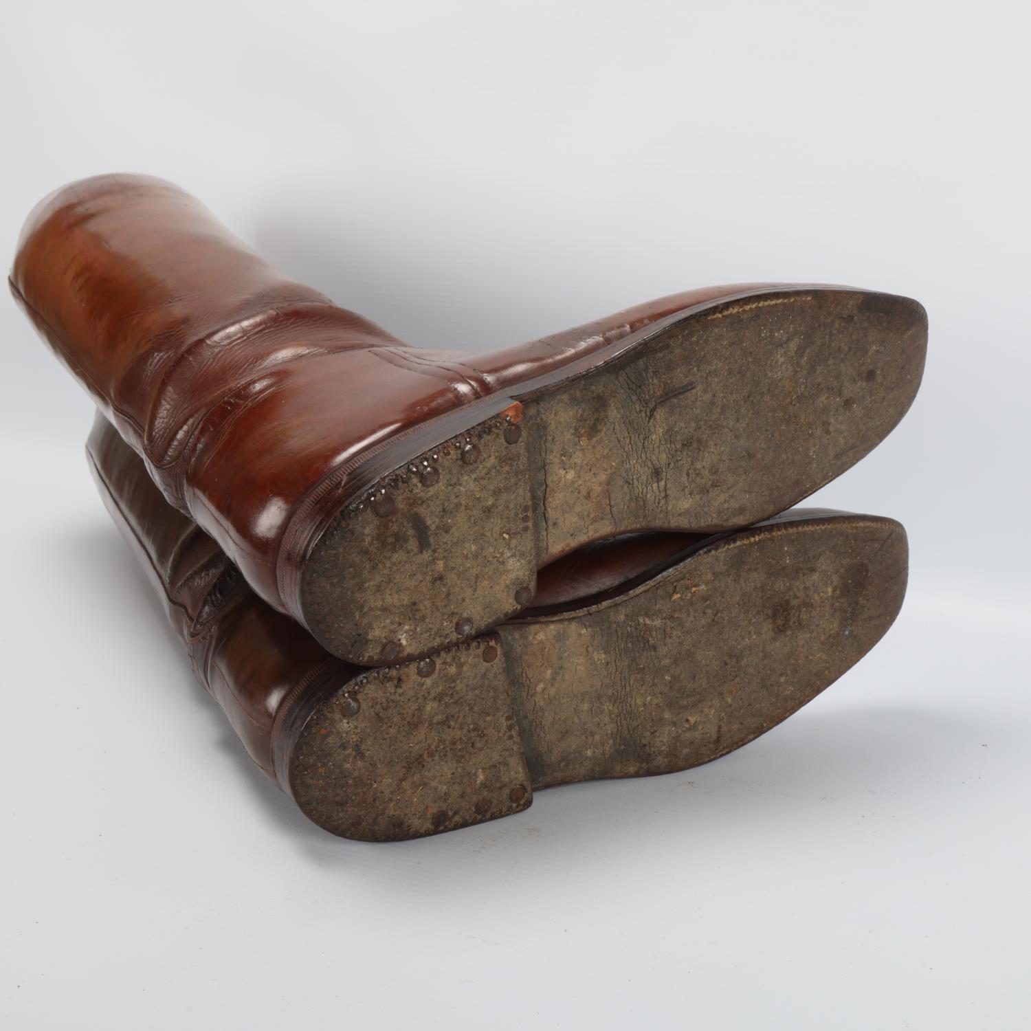 Pair of Victorian brown leather riding boots, with brass-mounted wooden trees Good condition, - Image 3 of 3