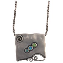 A sterling silver opal abstract pendant necklace, pendant 27.4mm, chain 44cm, 14.4g No damage or