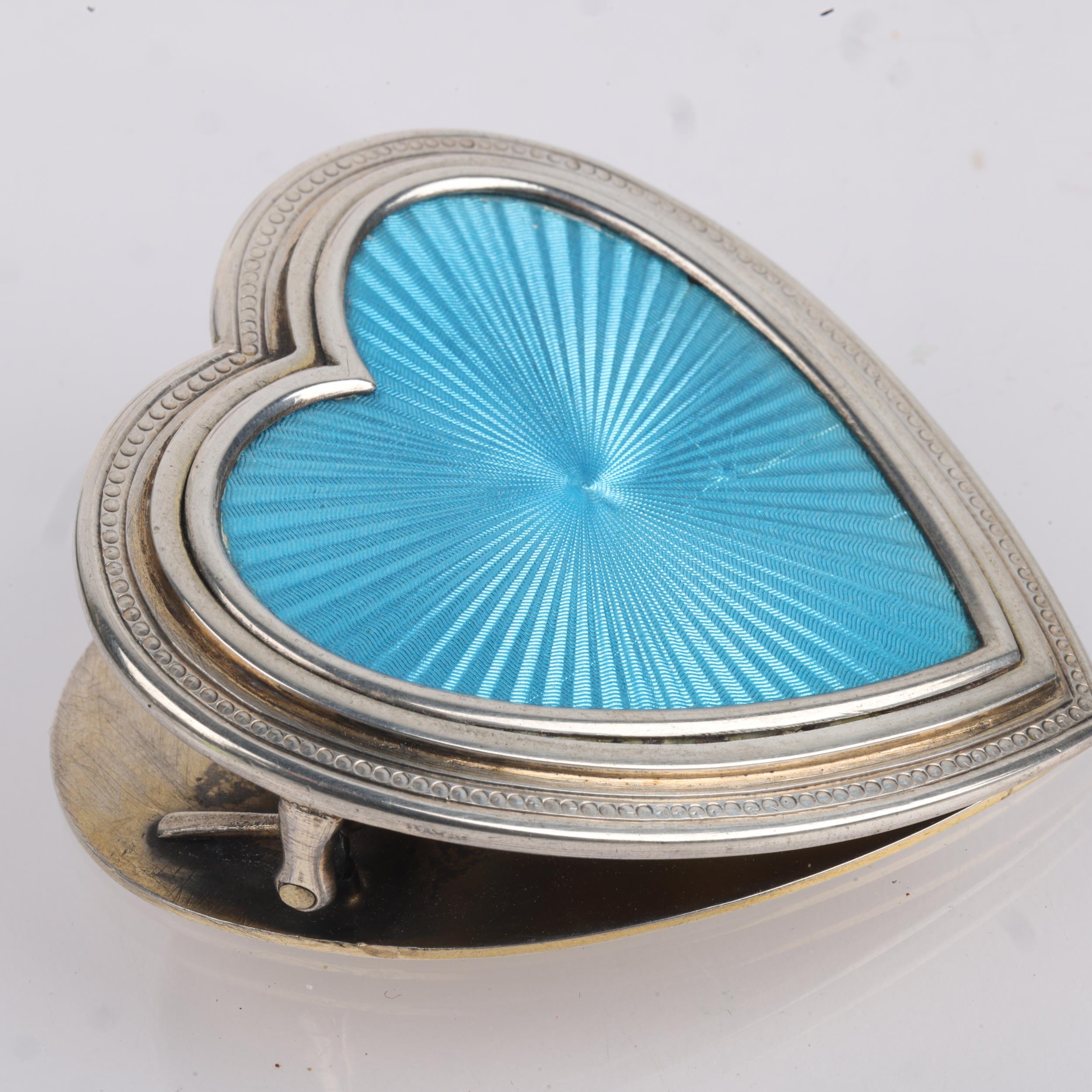 An Edwardian novelty silver and blue enamel heart desk paperclip, Desire Pennellier & Co, import - Image 3 of 3