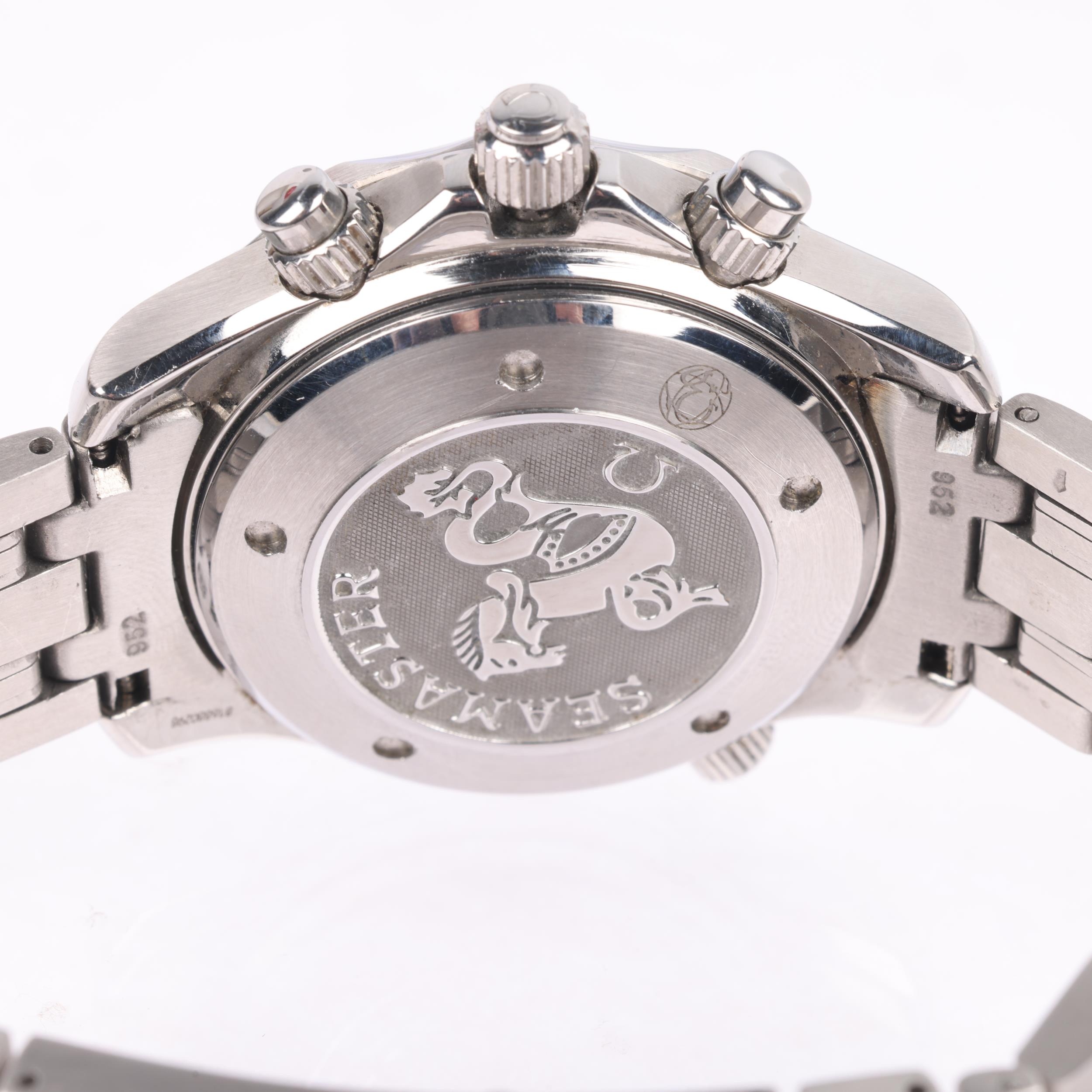 OMEGA - a stainless steel Seamaster Professional automatic chronograph calendar bracelet watch, ref. - Bild 4 aus 5