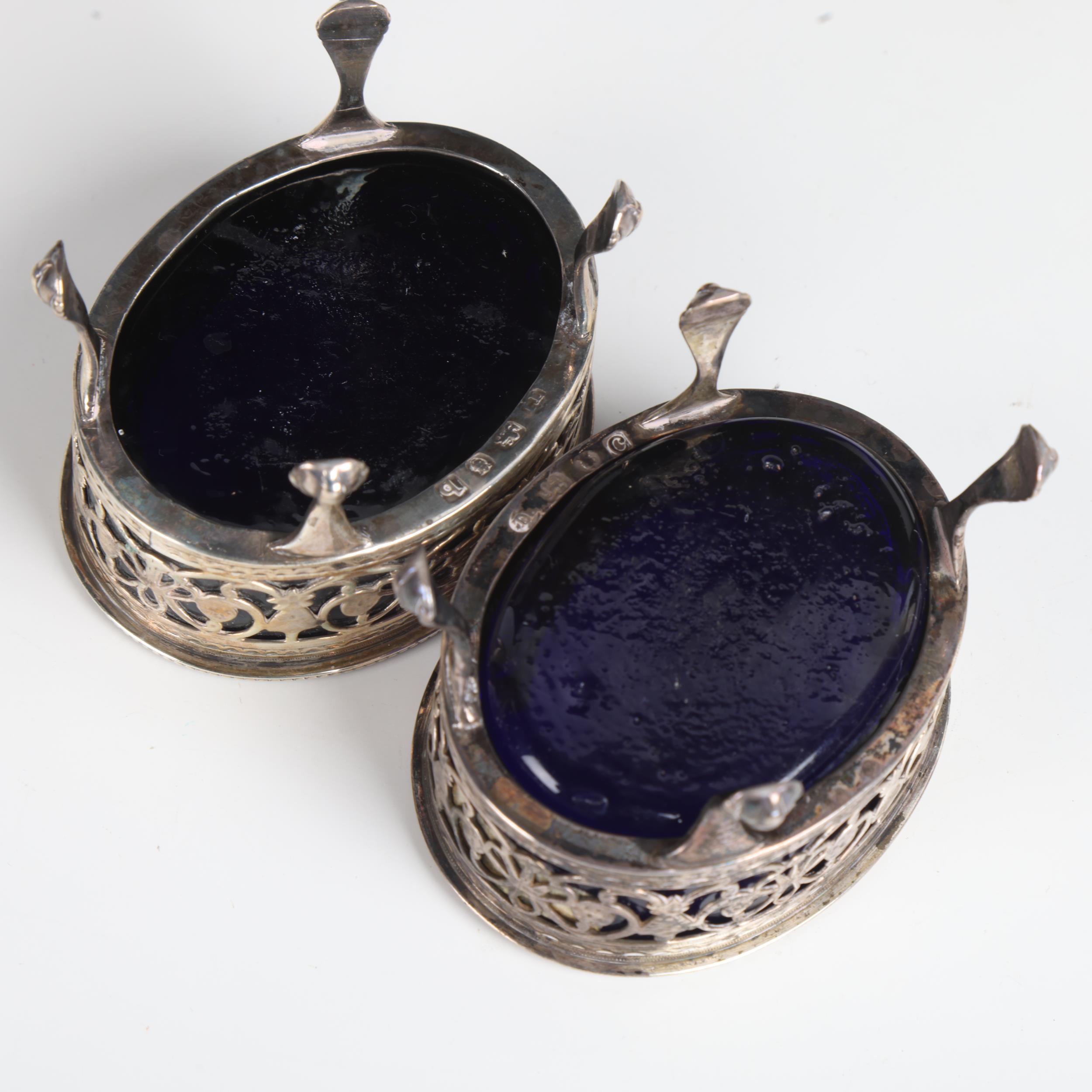 A pair of George III silver table salt cellars, possibly Thomas Dicks, London 1817, oval form with - Image 3 of 3