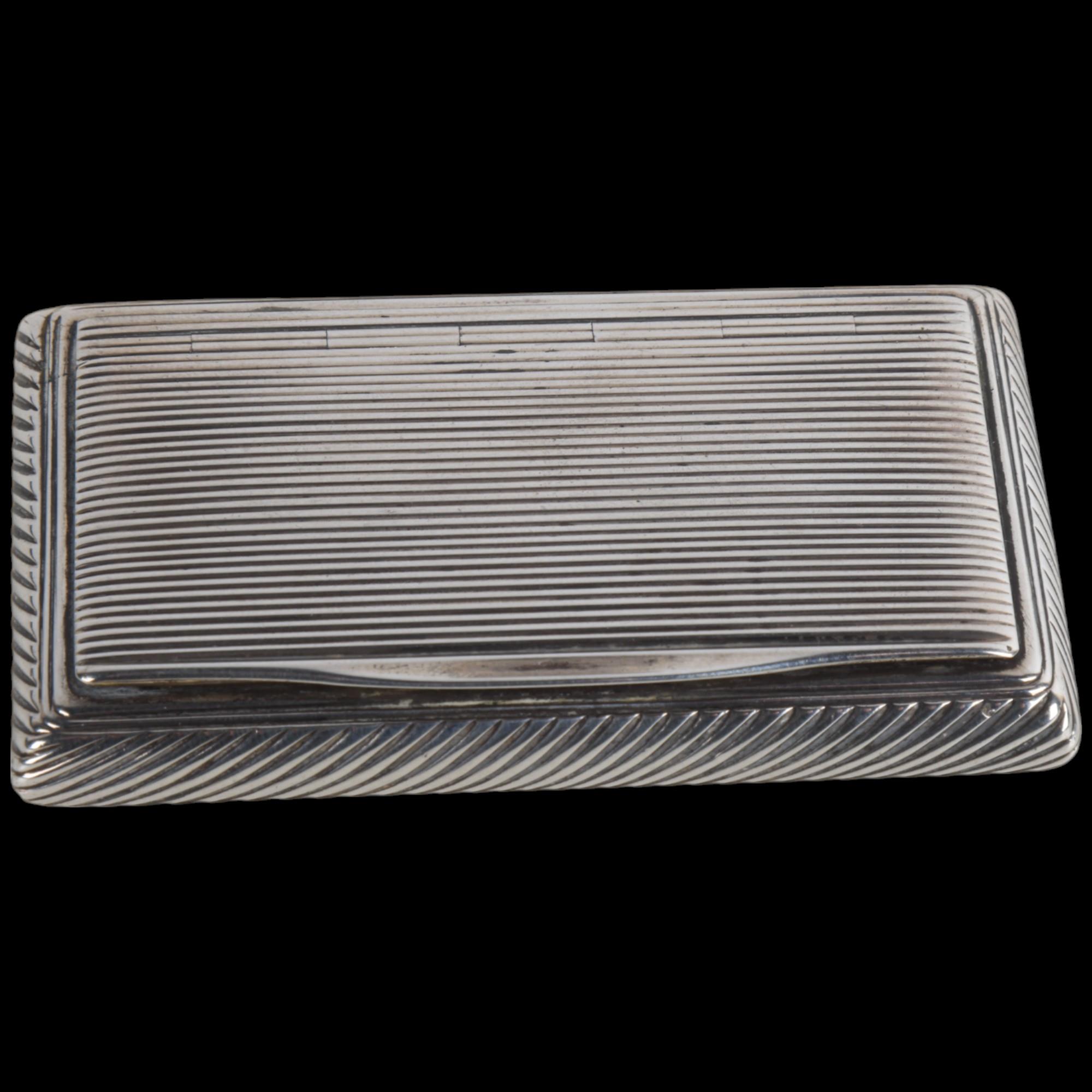 A 19th century Dutch silver snuffbox, Barend Enzering, Amsterdam circa 1820, rectangular form,