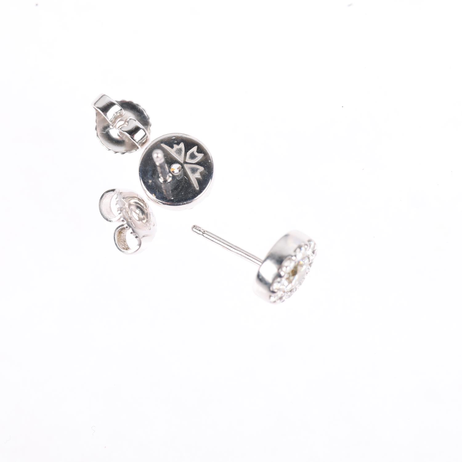 HEARTS ON FIRE - a pair of 18ct white gold diamond 'Fulfillment' cluster stud earrings, maker HOF - Image 3 of 4
