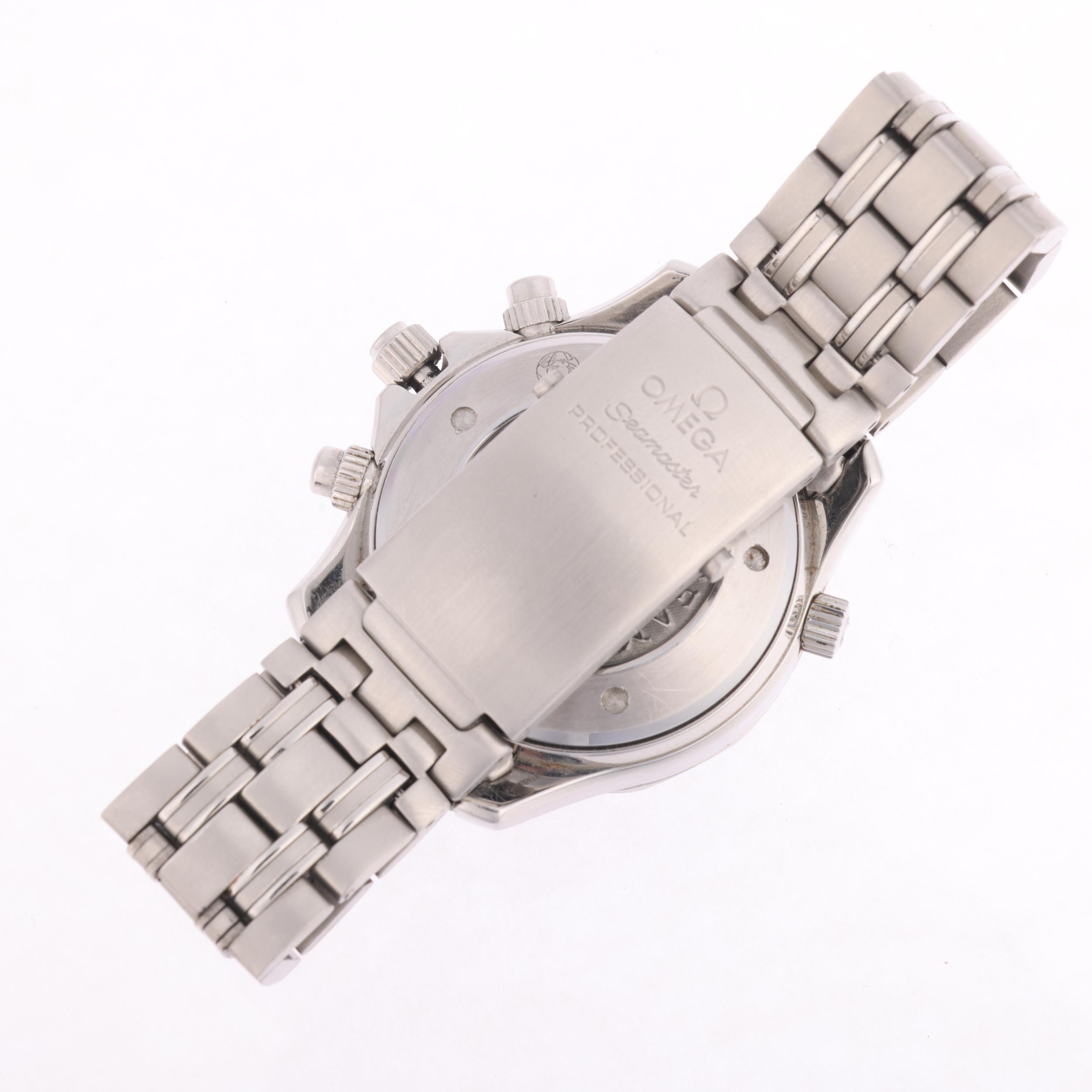 OMEGA - a stainless steel Seamaster Professional automatic chronograph calendar bracelet watch, ref. - Image 3 of 5