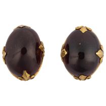 A pair of garnet earrings, with fleur-de-lis stud fittings, apparently unmarked, 15.5mm, 8g A few