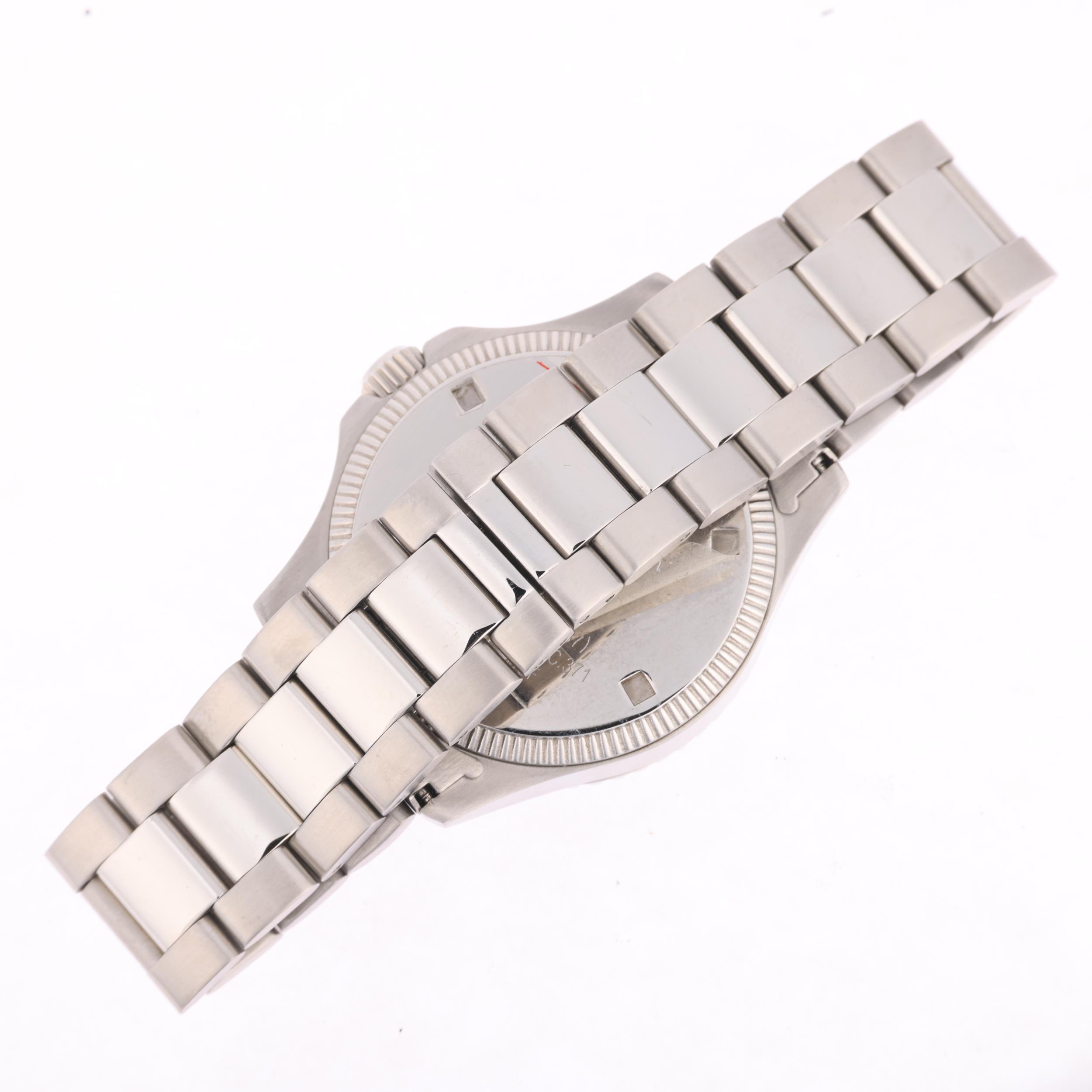 ROTARY - a stainless steel quartz calendar bracelet watch, ref. GB00025/04, black dial with luminous - Image 3 of 5
