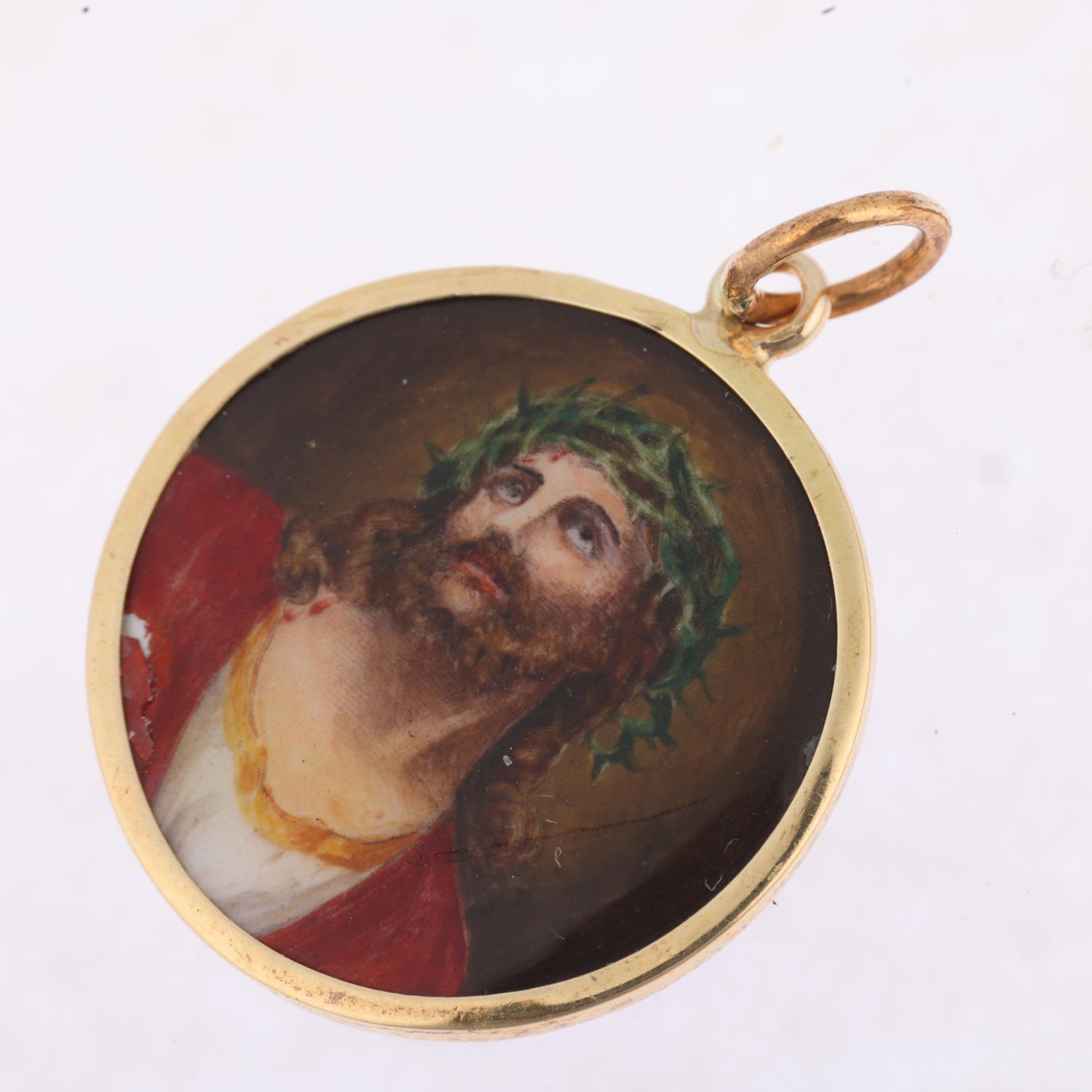 A Vintage enamel 'Jesus Christ' pendant, hand painted decoration with engine turned sunburst - Image 3 of 4