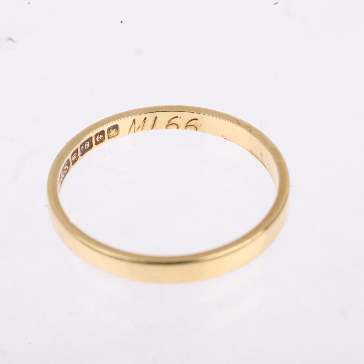 A late 20th century 18ct gold wedding band ring, maker CG&S, Birmingham 1971, band width 2.2mm, size - Image 3 of 4