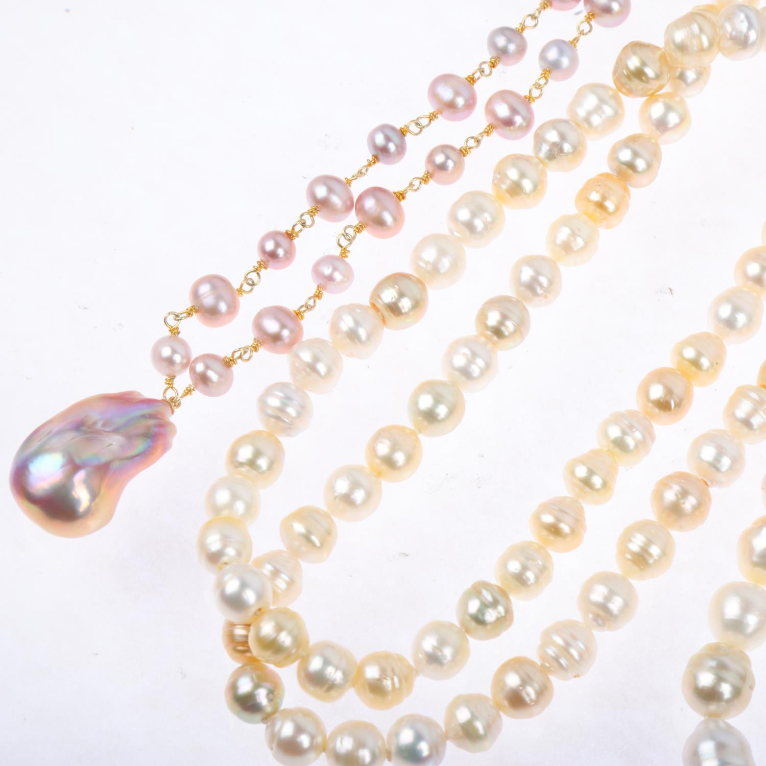Various pearl bead jewellery, comprising 2 necklaces and 1 bracelet No damage or repair - Image 3 of 3