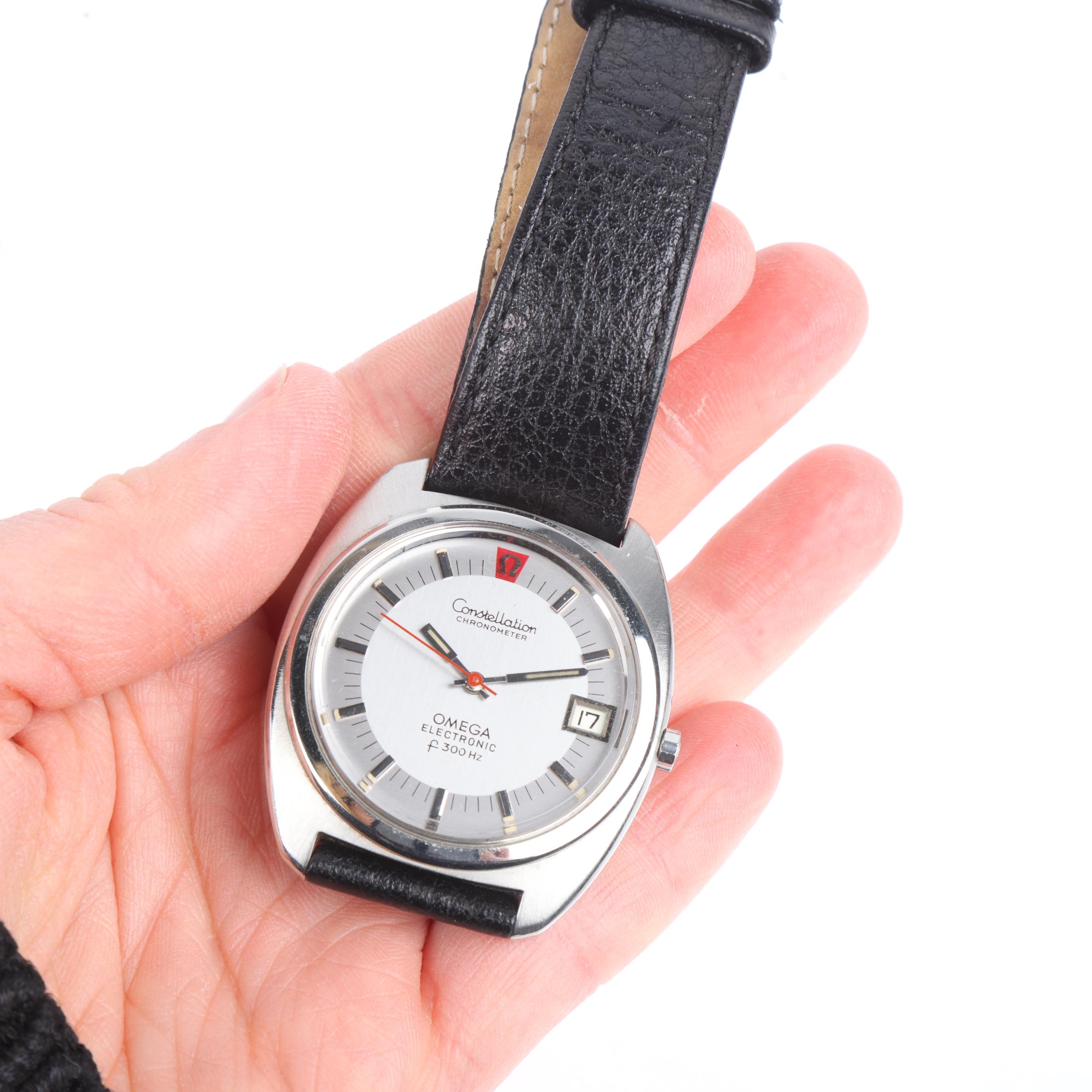 OMEGA - a stainless steel Constellation chronometer electronic f300Hz quartz calendar wristwatch, - Bild 5 aus 5