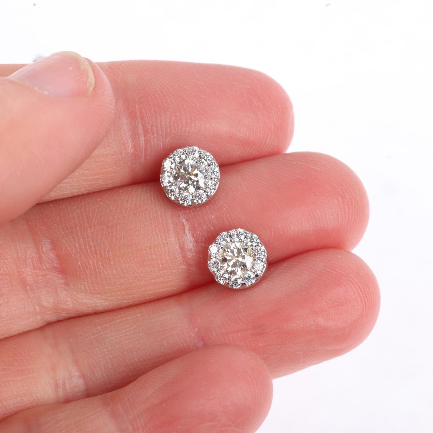 HEARTS ON FIRE - a pair of 18ct white gold diamond 'Fulfillment' cluster stud earrings, maker HOF - Image 4 of 4