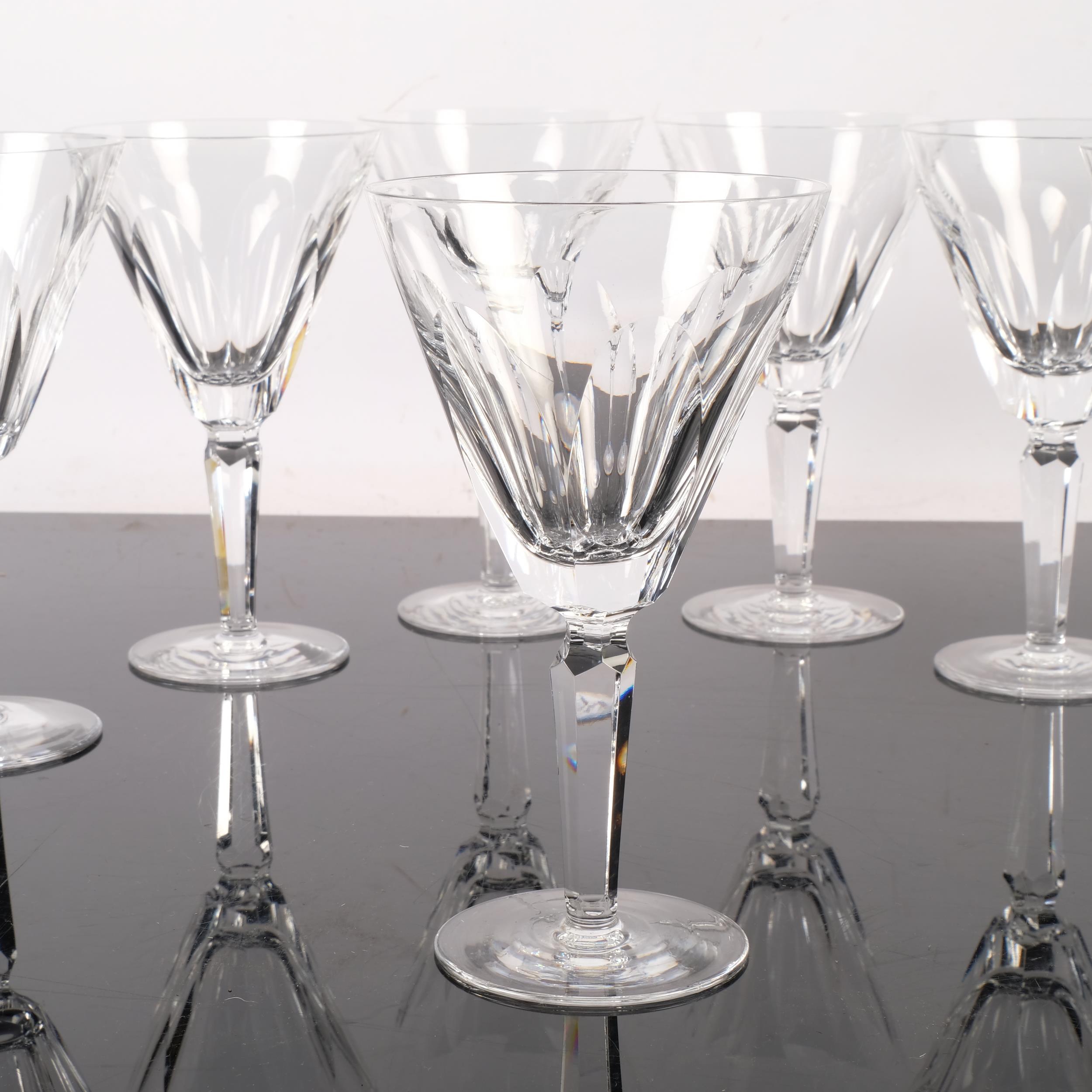 A set of 8 Waterford Crystal large wine glasses, 17.5cm - Image 2 of 2
