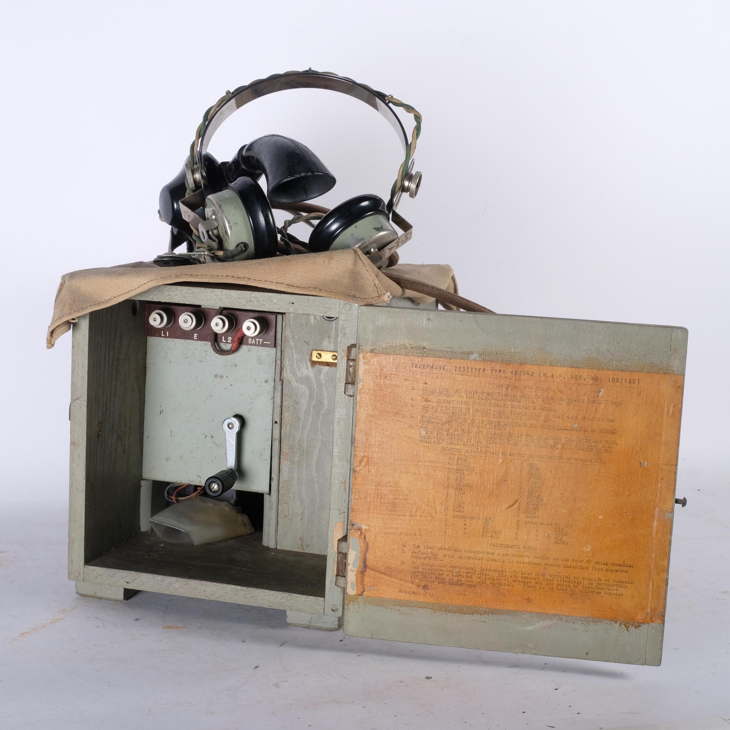 A military field telephone, AD1542, in wooden box - Image 2 of 2