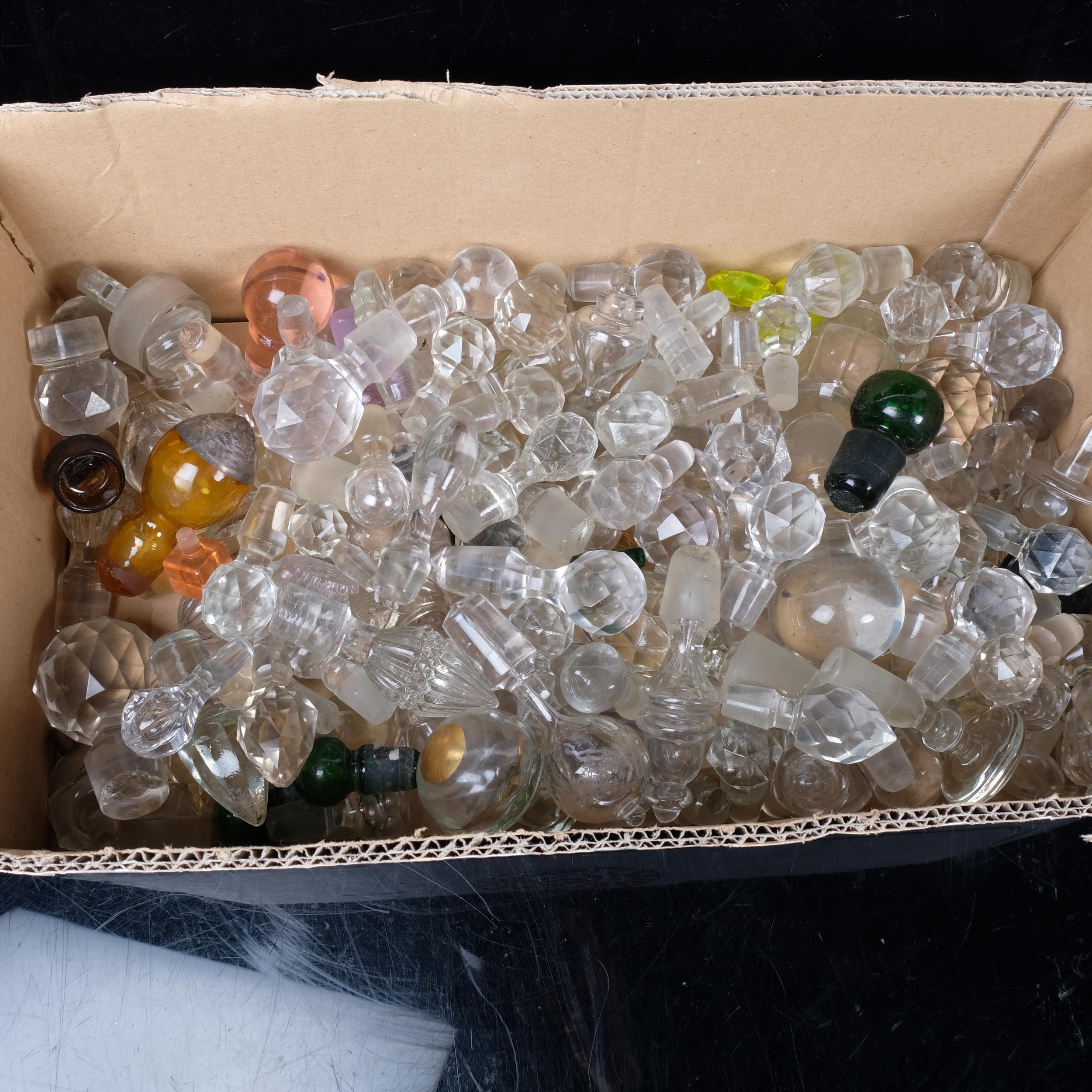 A box of glass decanter stoppers - Image 2 of 2