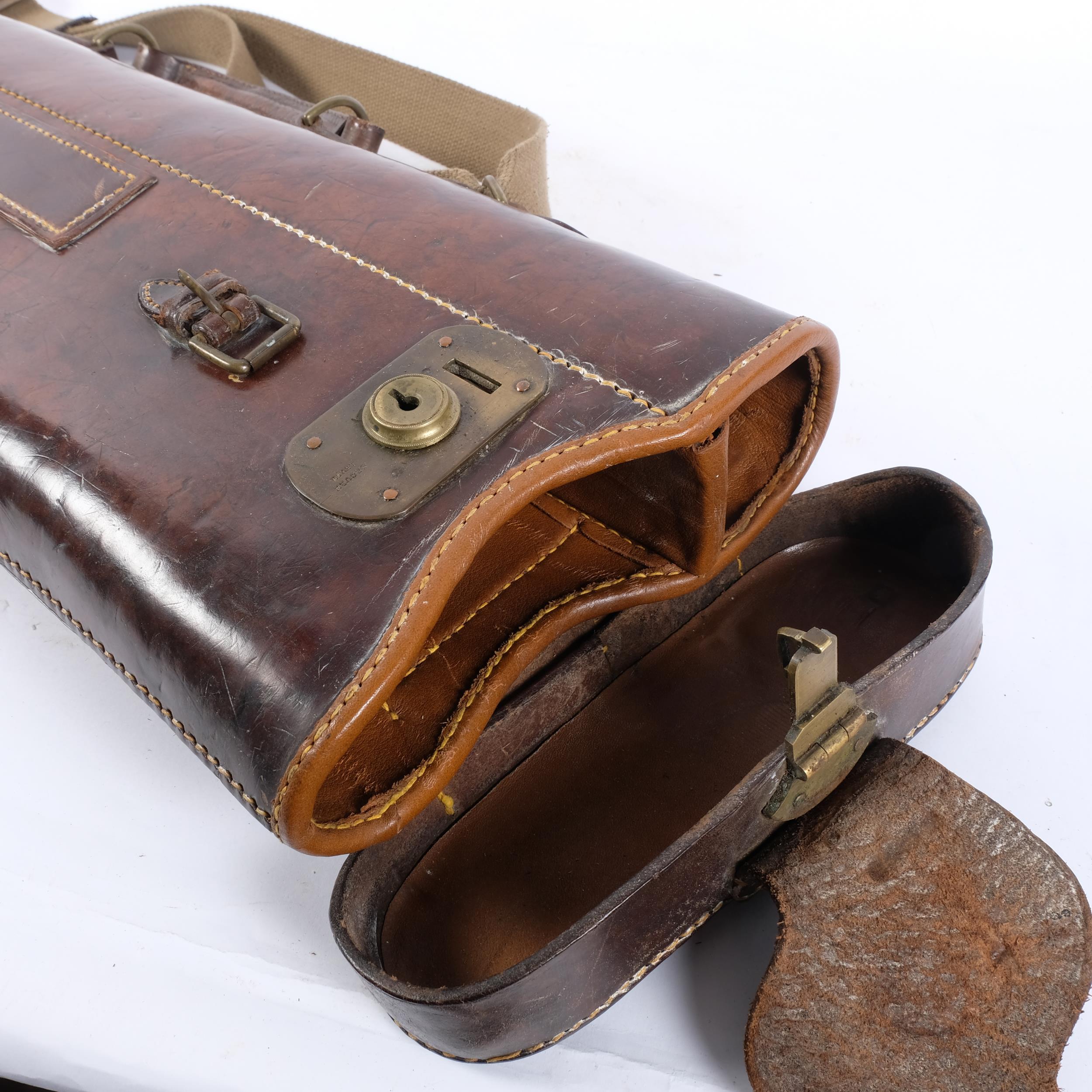 Victorian brown leather leg-of-mutton shotgun case, L80cm - Image 2 of 2