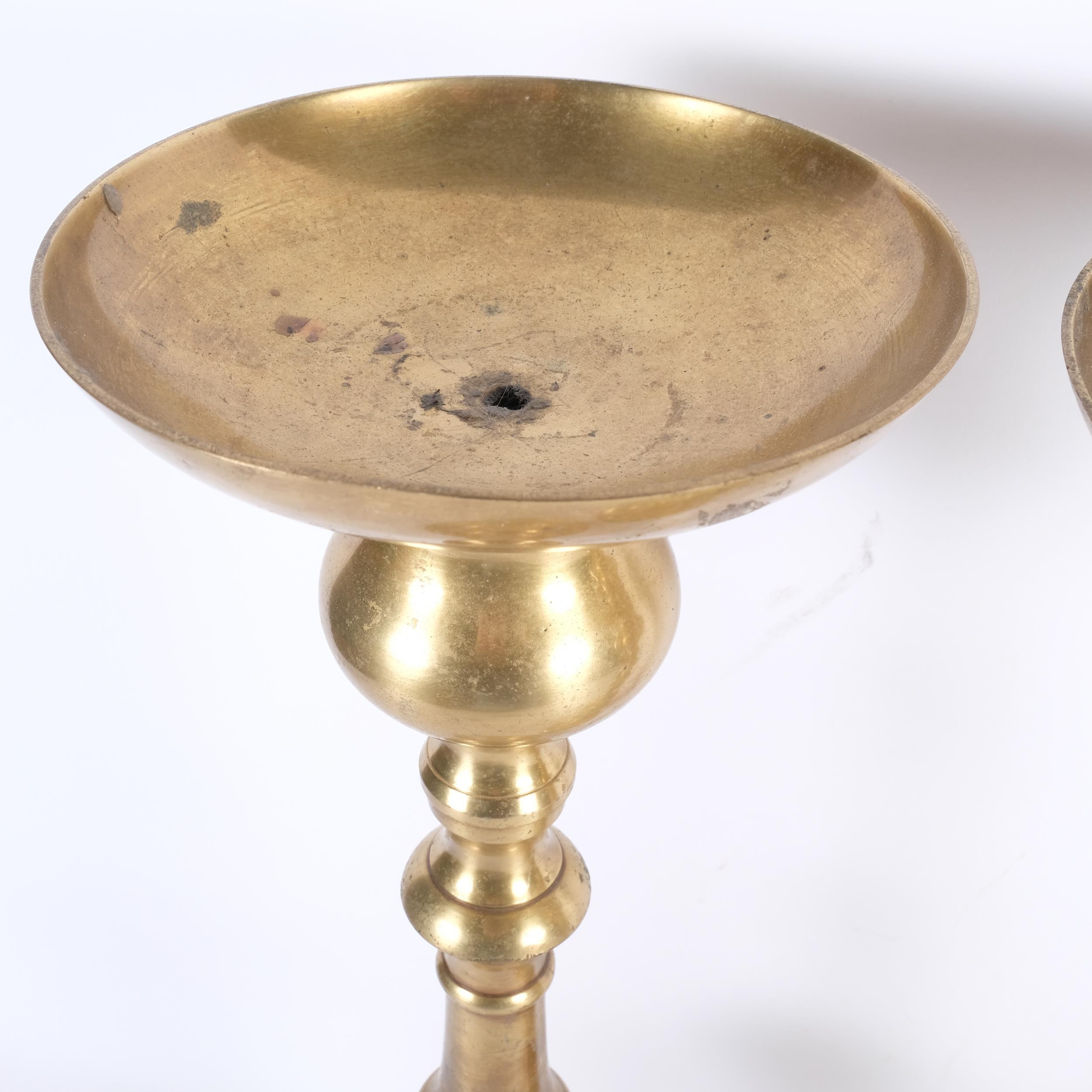 A set of 3 turned brass candle holders, H49.5cm - Image 2 of 2