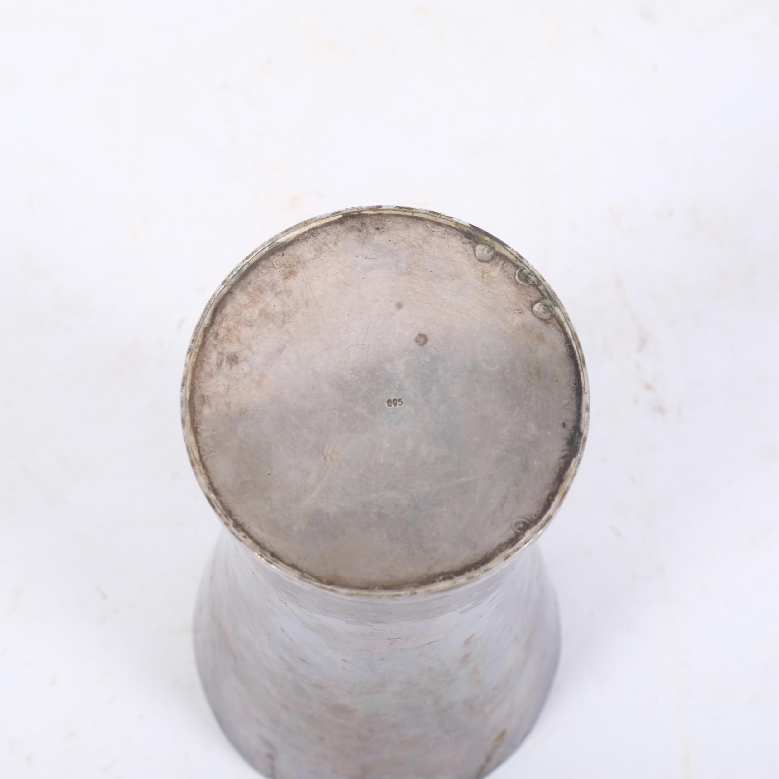 An Arts and Crafts hammered silver vase, H17.5cm (9oz) - Image 2 of 2