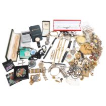 3 boxes of various costume jewellery, lady's and gentleman's wristwatches, necklaces, etc