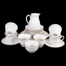 A Royal Worcester Contessa tea set for 6 people (jug repaired)