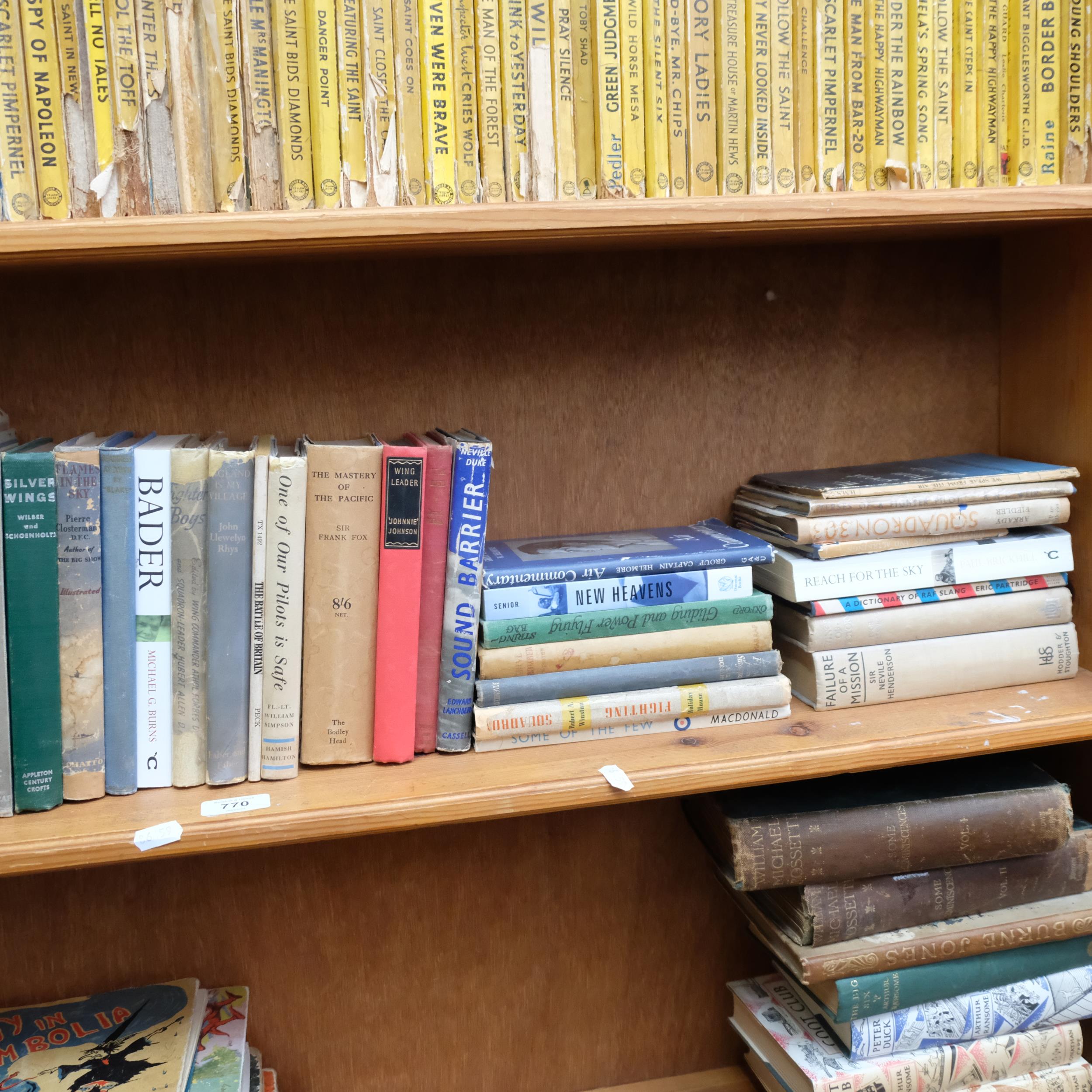 A shelf of various books relating to aircraft and flying - Image 2 of 2