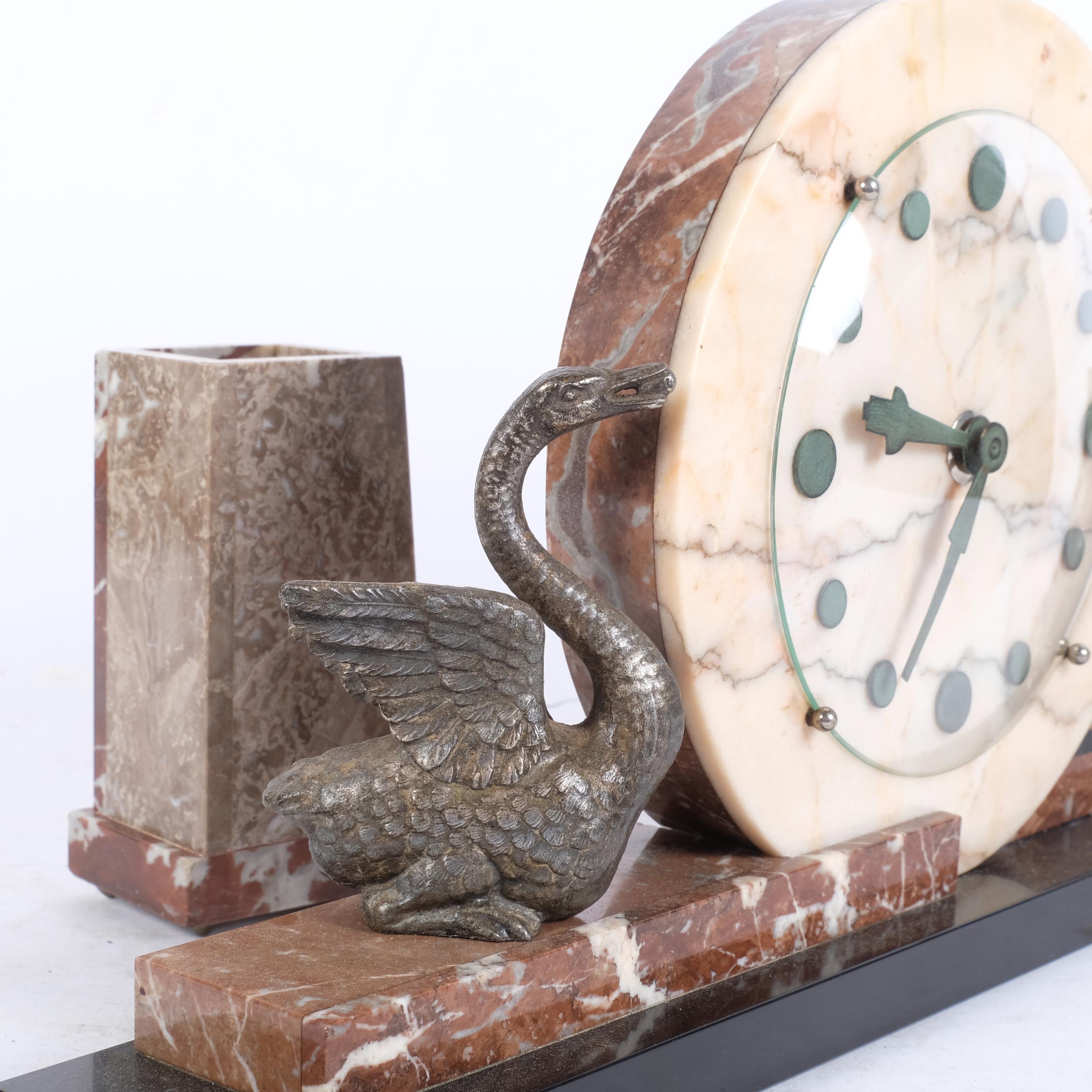 Continental Art Deco coloured marble clock garniture, with spelter swan figure, clock height 24cm - Image 2 of 2
