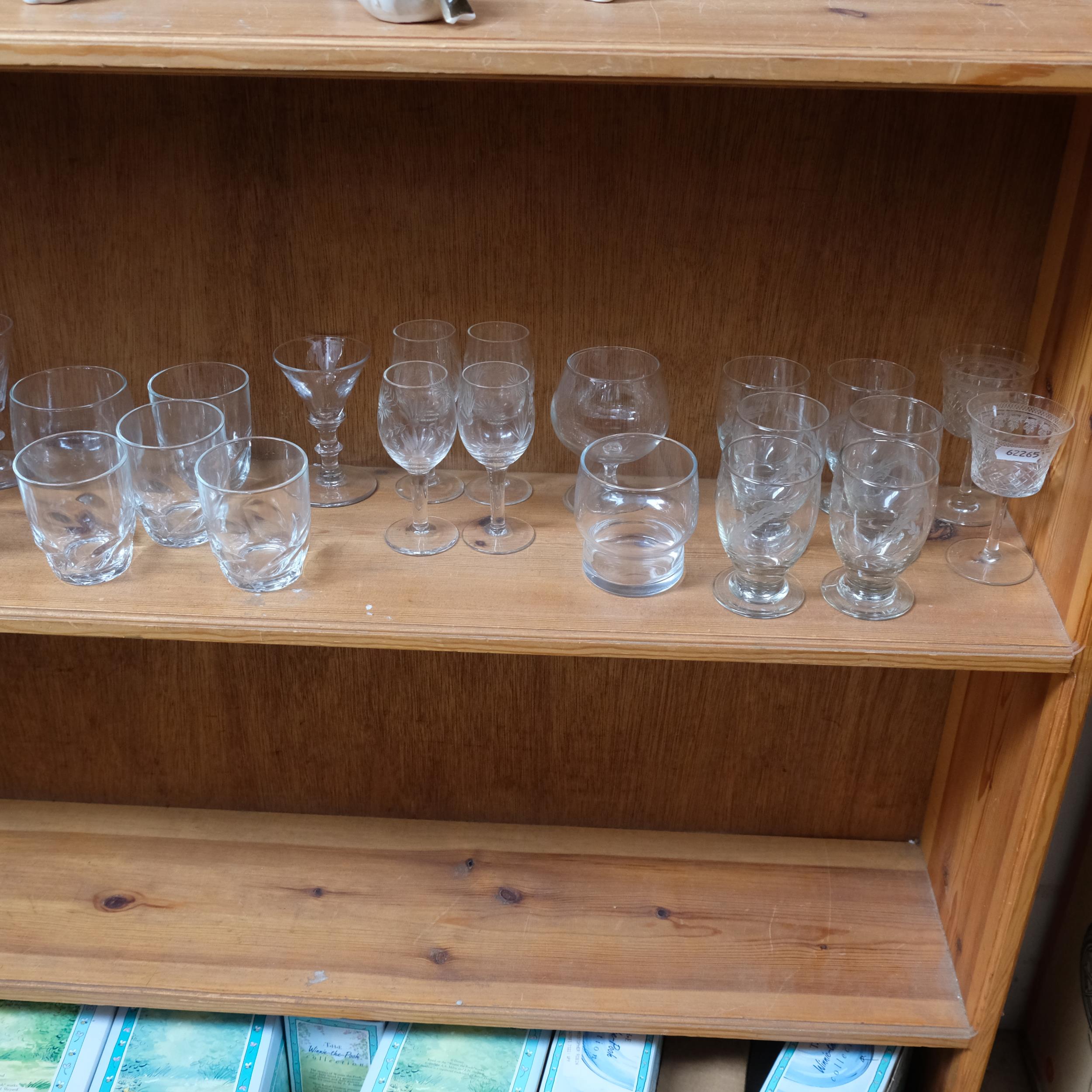 A set of 6 engraved glass beakers, 10cm, panel cut goblets, and other drinking glasses - Image 2 of 2