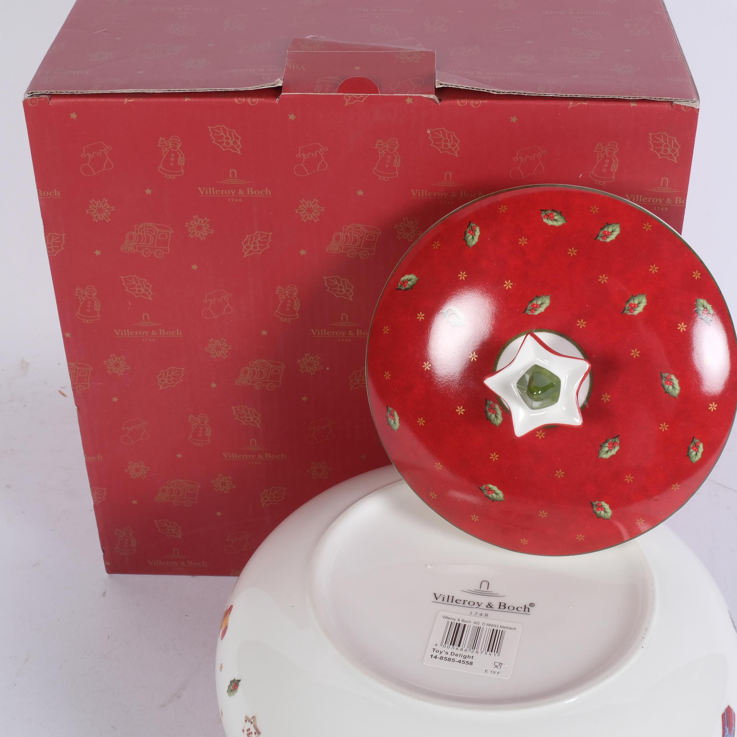 A new boxed Villeroy & Boch Christmas pot and cover, diameter 21cm, "Toy's Delight" - Image 2 of 2