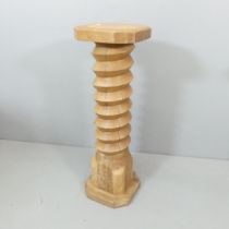 A French oak octagonal spiral-turned column. 30x94cm.