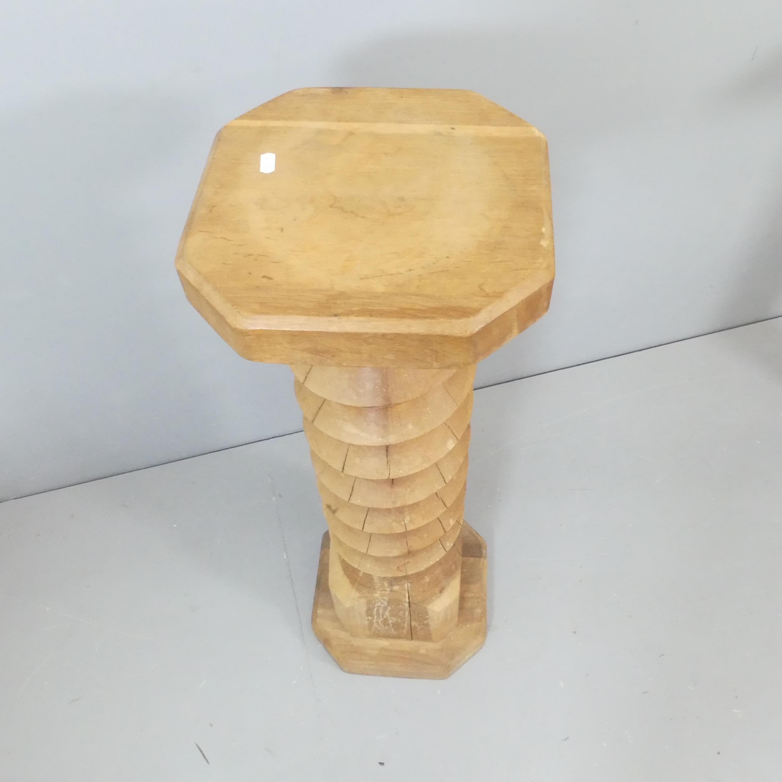 A French oak octagonal spiral-turned column. 30x94cm. - Image 2 of 2
