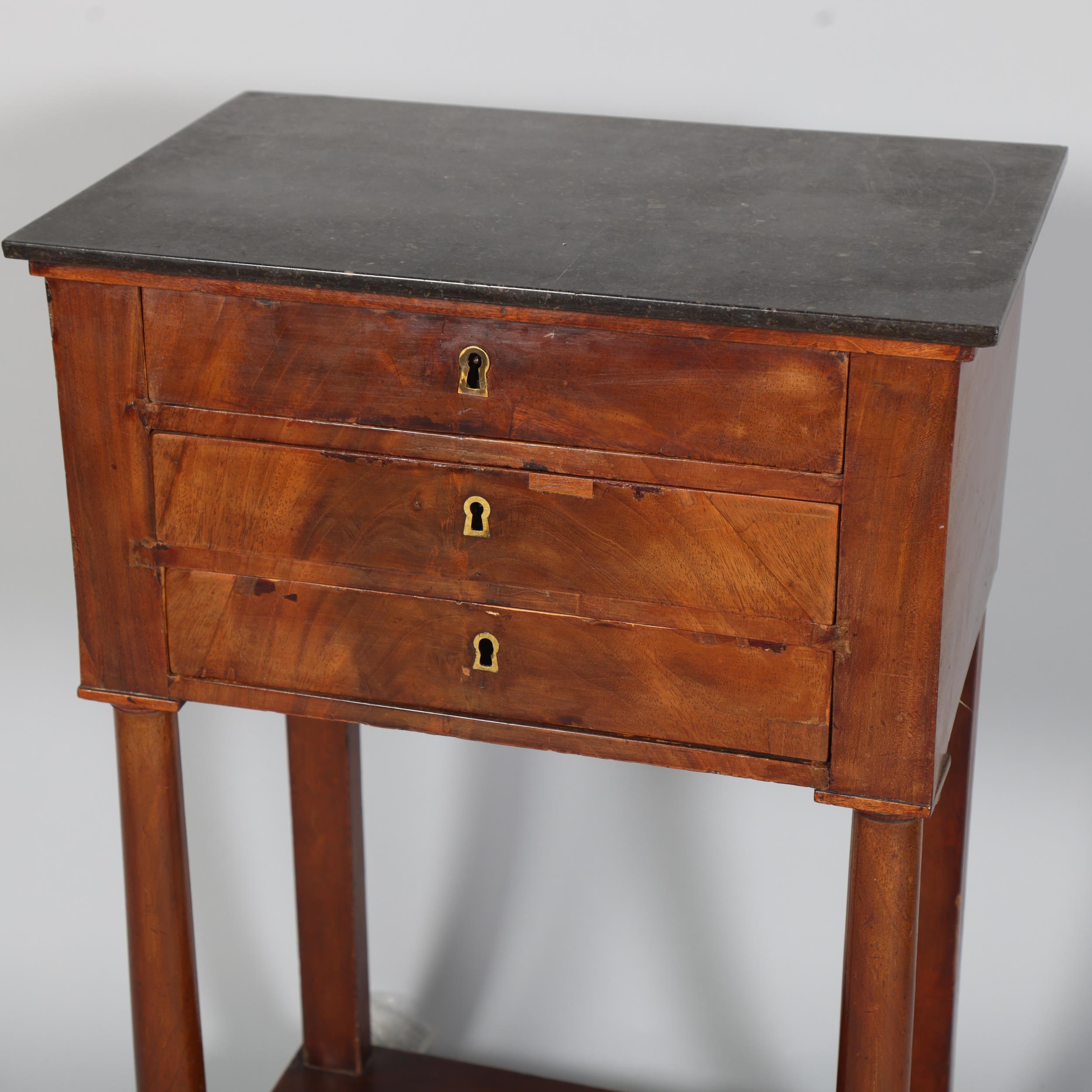 Georges Jacob of Paris, French Empire mahogany 3-drawer side table, circa 1800 - 1810, with black - Image 3 of 4