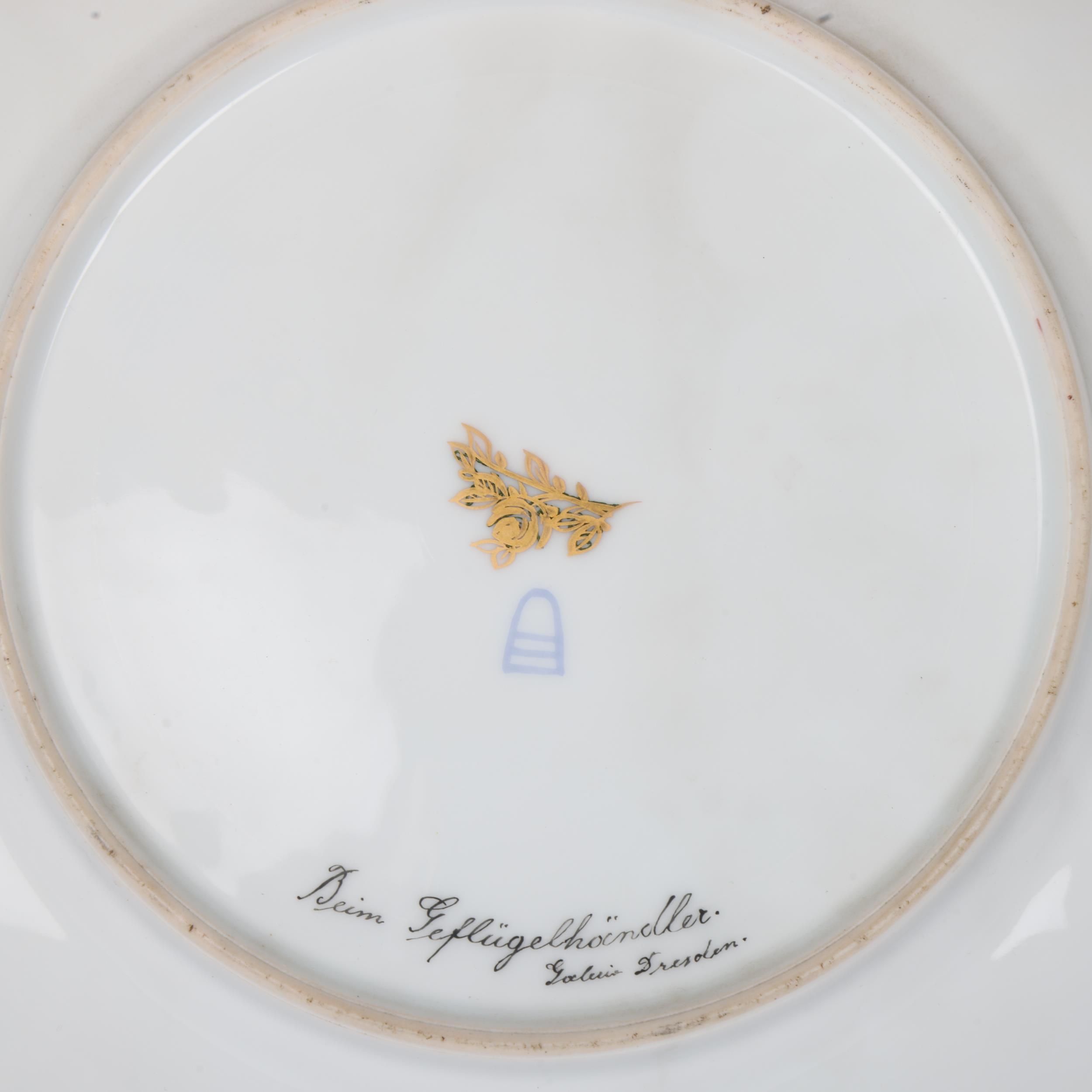 A Vienna porcelain plate depicting a bird handler, gilded border, diameter 25.5cm Perfect condition - Image 3 of 3