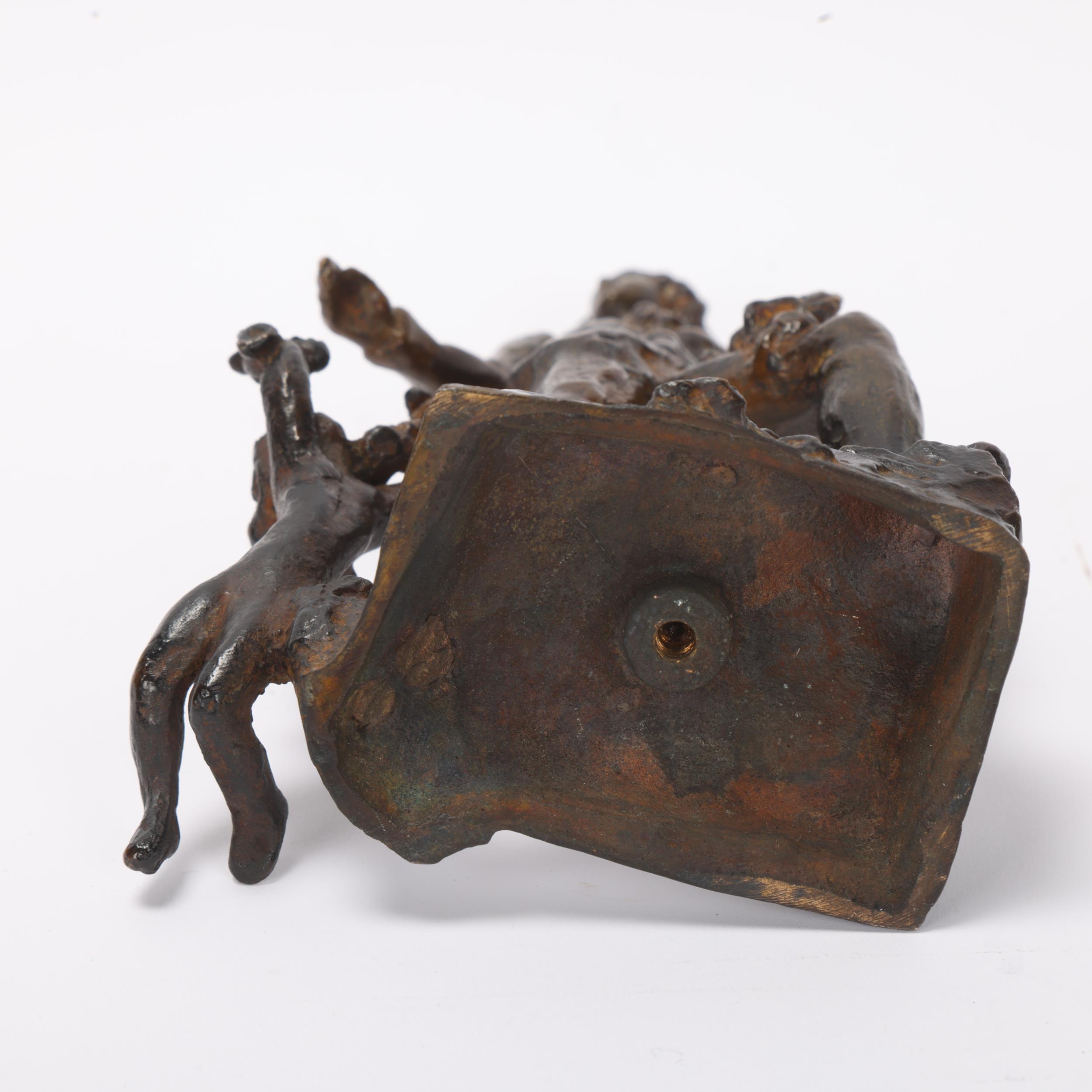 Carl Johan Eldh (1873 - 1954), man and cherub, patinated bronze sculpture, signed on base, dated - Image 3 of 3