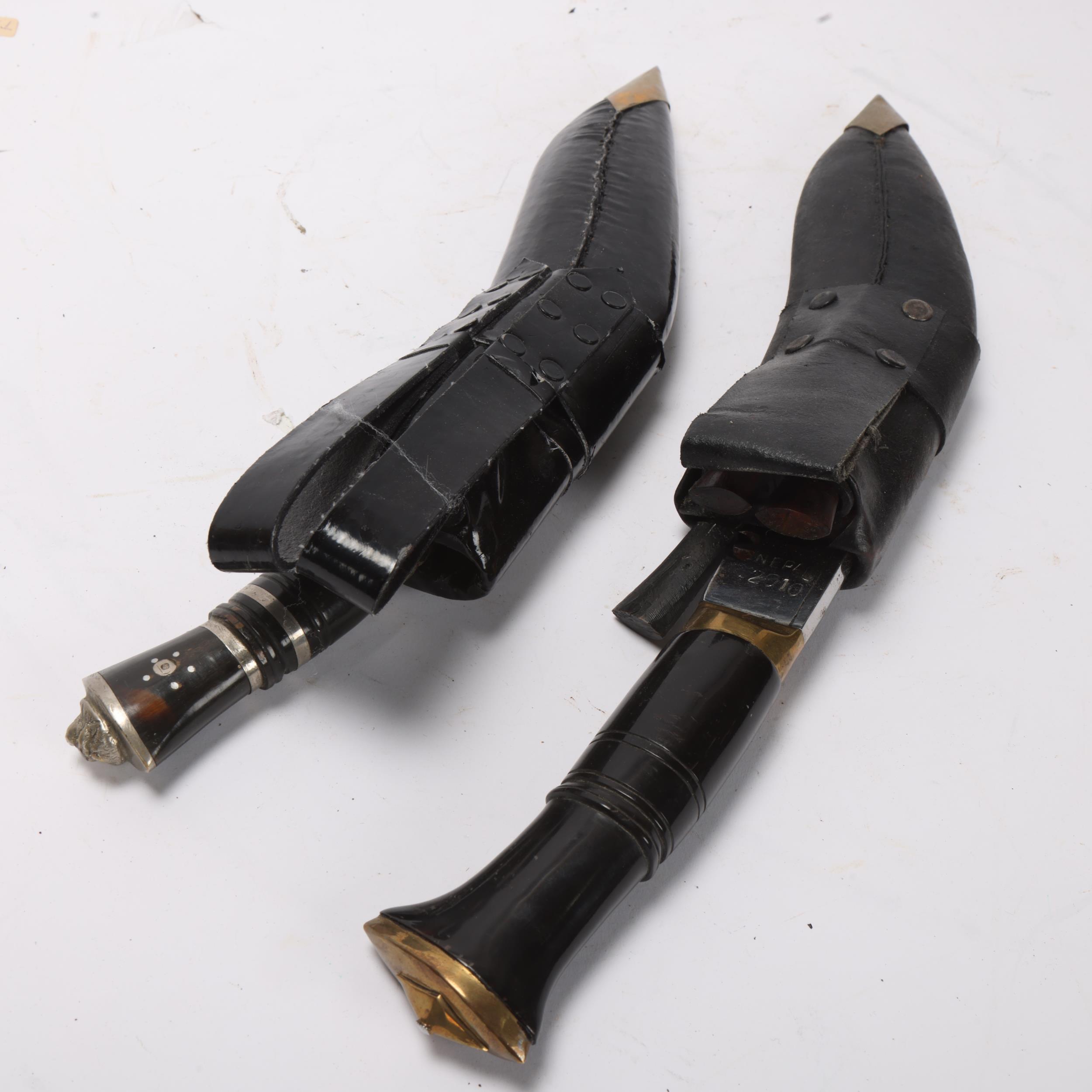 2 Gurkha kukri knives with leather scabbards - Image 3 of 3