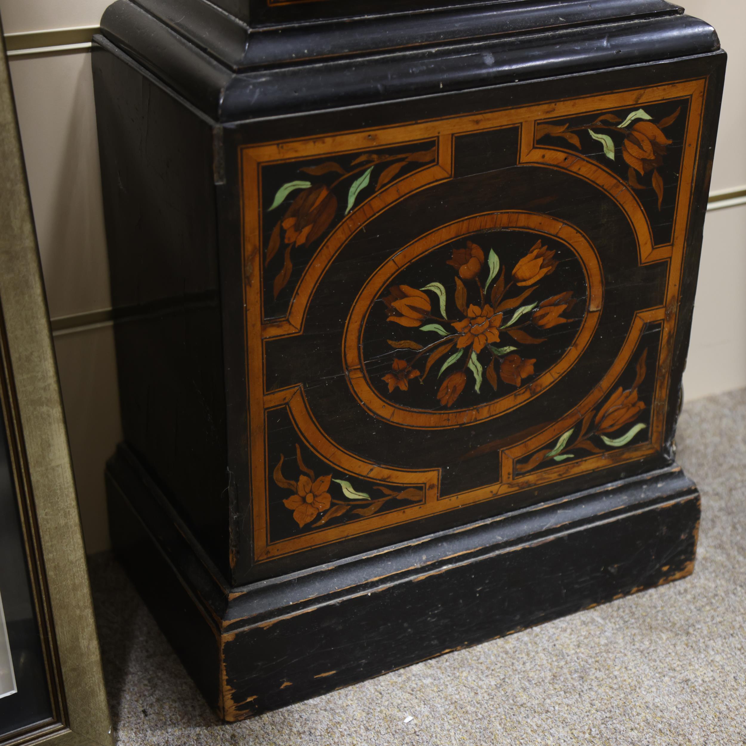 A fine quality William and Mary 8-day longcase clock by Christopher Gould, circa 1690 - Image 5 of 10