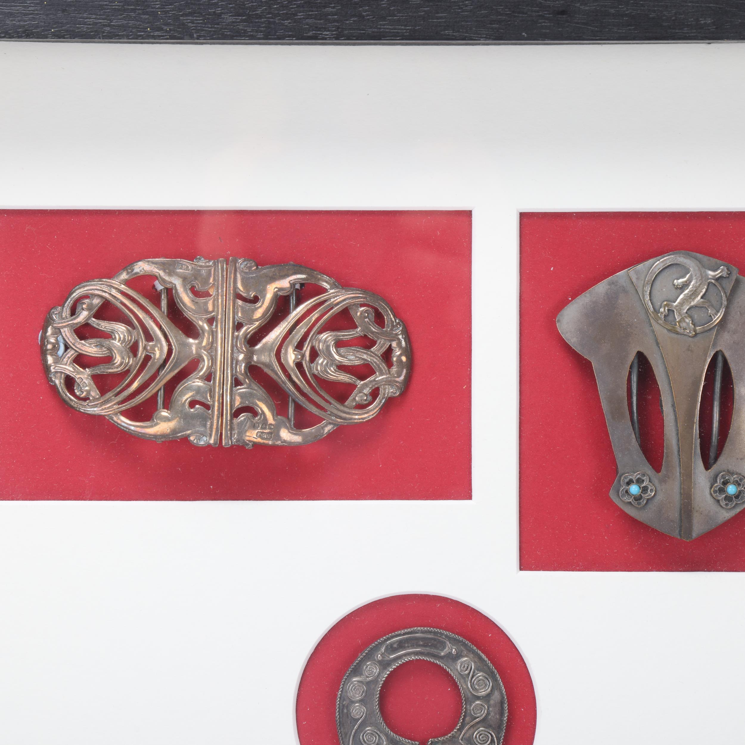 5 Art Nouveau buckles, mounted in good quality modern frame, overall frame dimensions 42cm x 38cm - Image 3 of 3